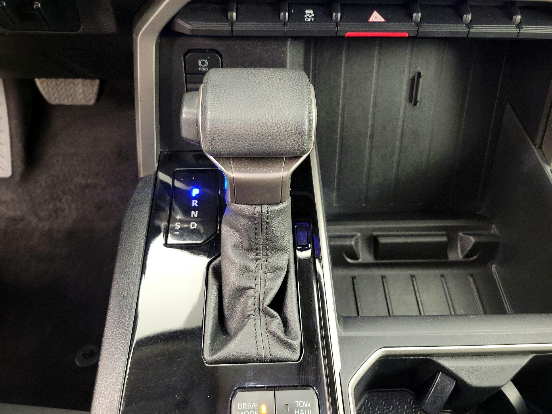 Thumbnail: 2023 Toyota Tundra - 17