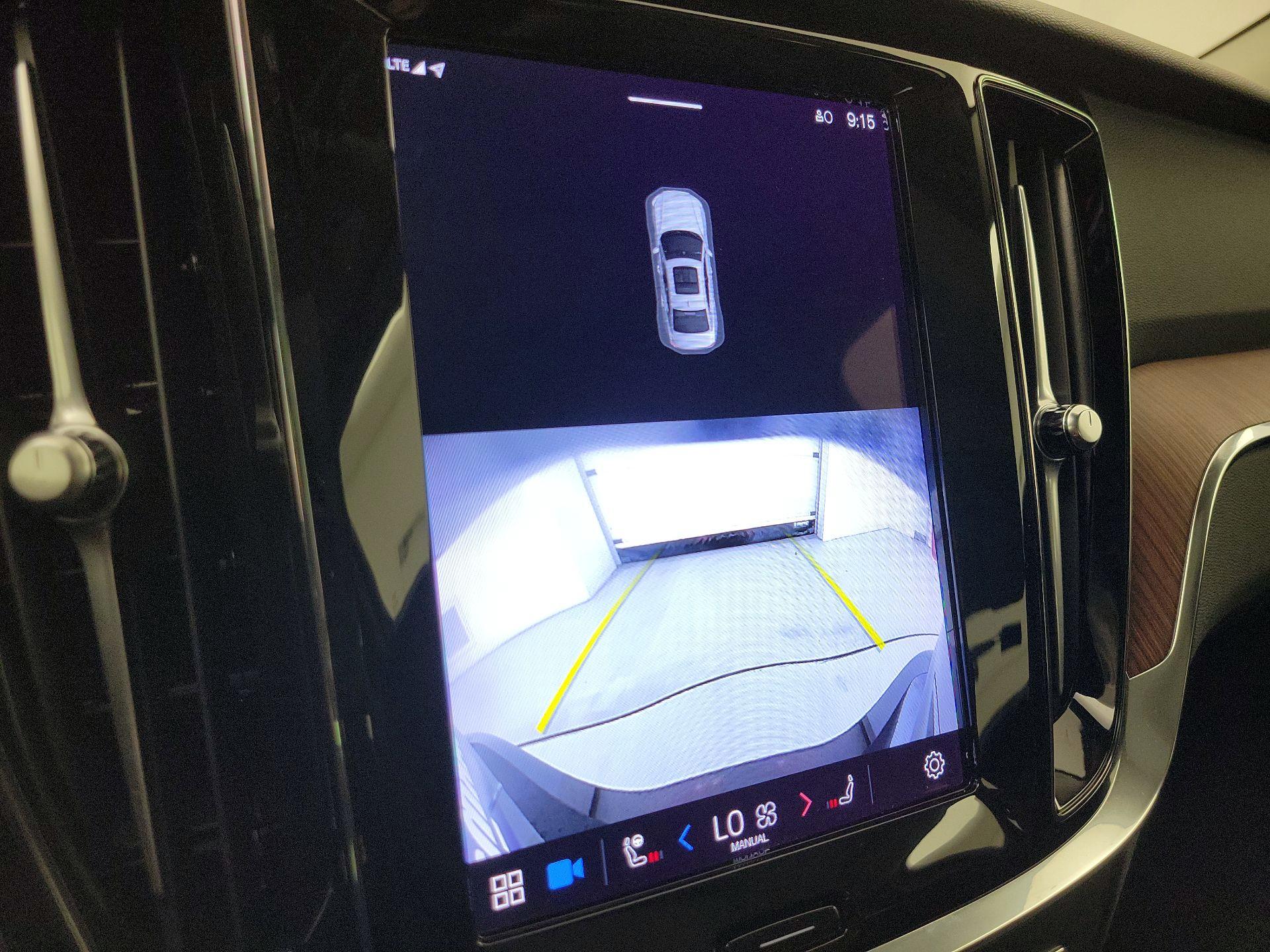 Thumbnail: 2024 Volvo S60 - 14