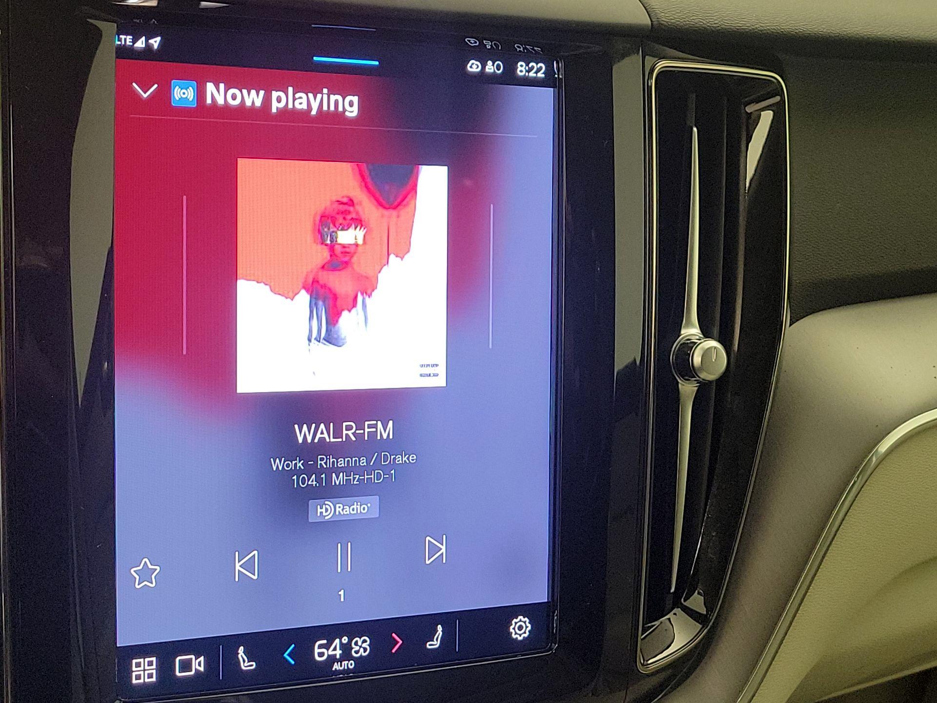 Thumbnail: 2024 Volvo XC60 - 16