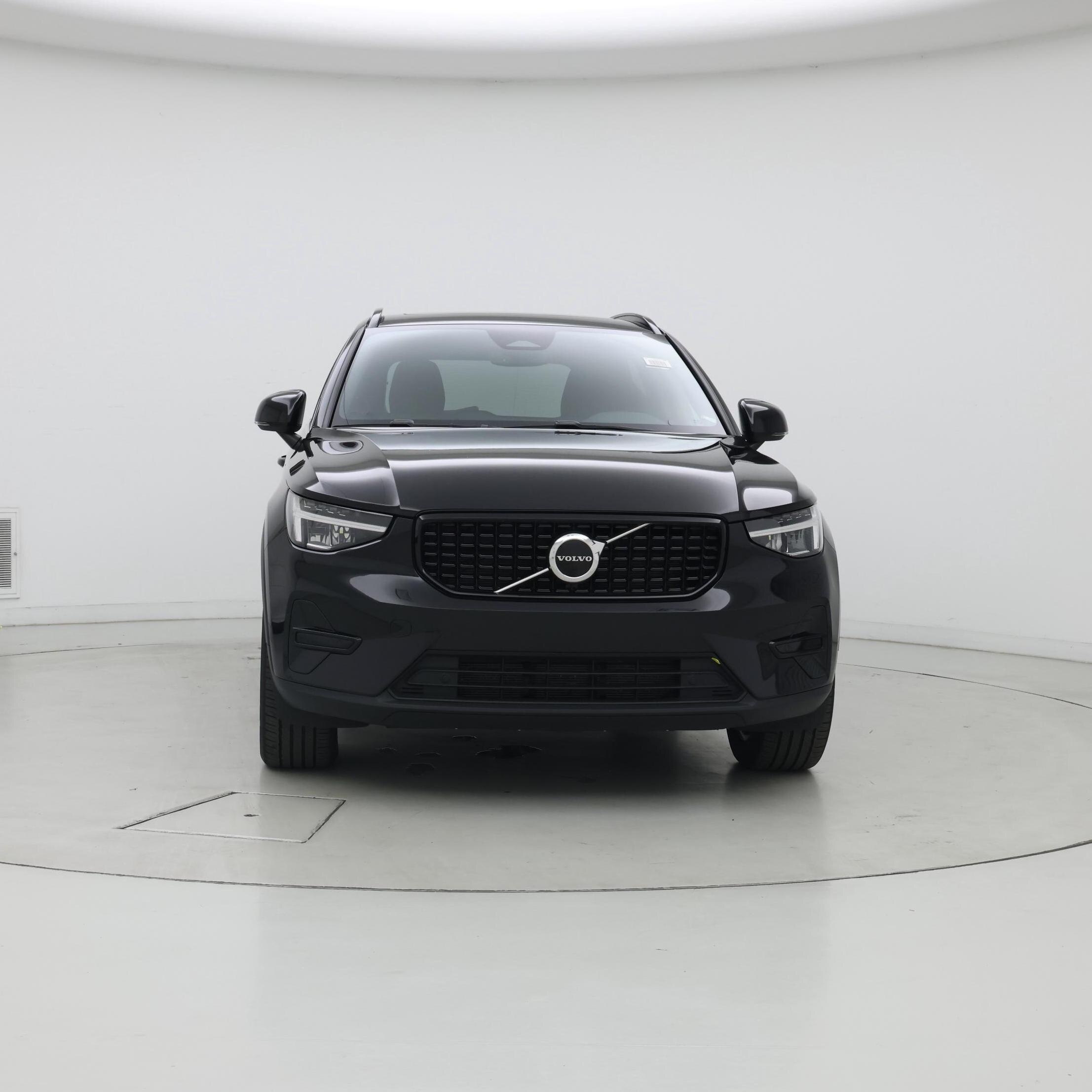 Thumbnail: 2024 Volvo XC40 - 5