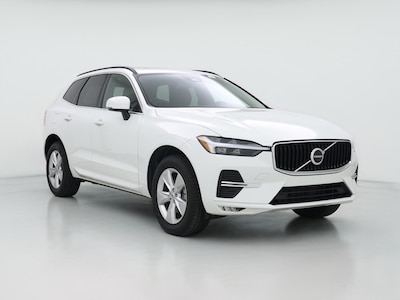 2022 Volvo XC60 B5 Momentum