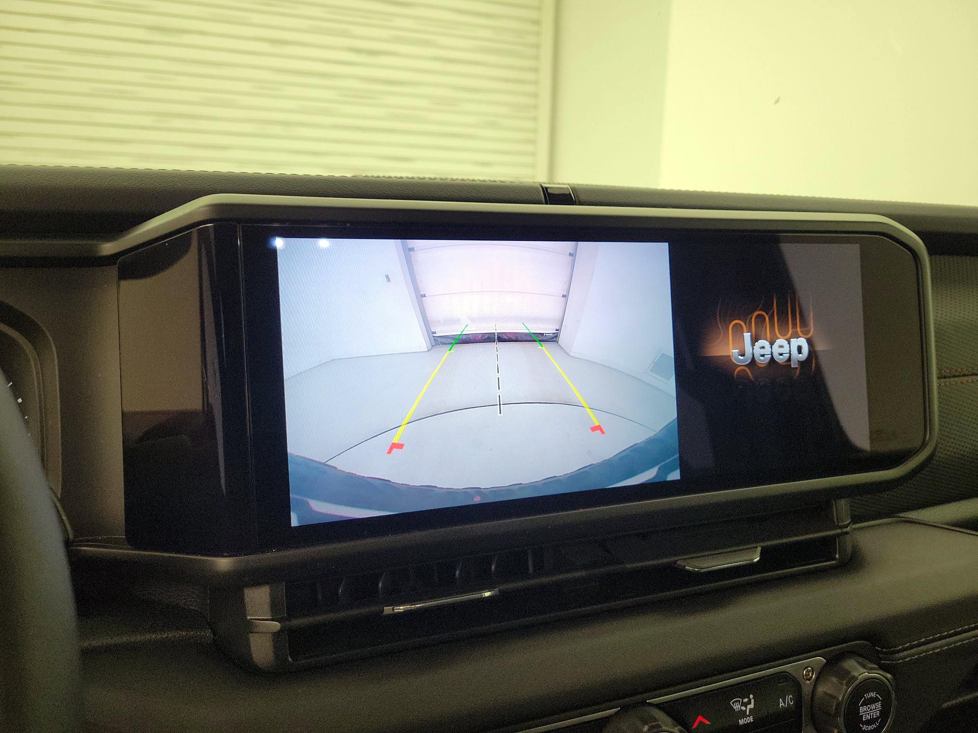 Thumbnail: 2025 Jeep Wrangler - 14