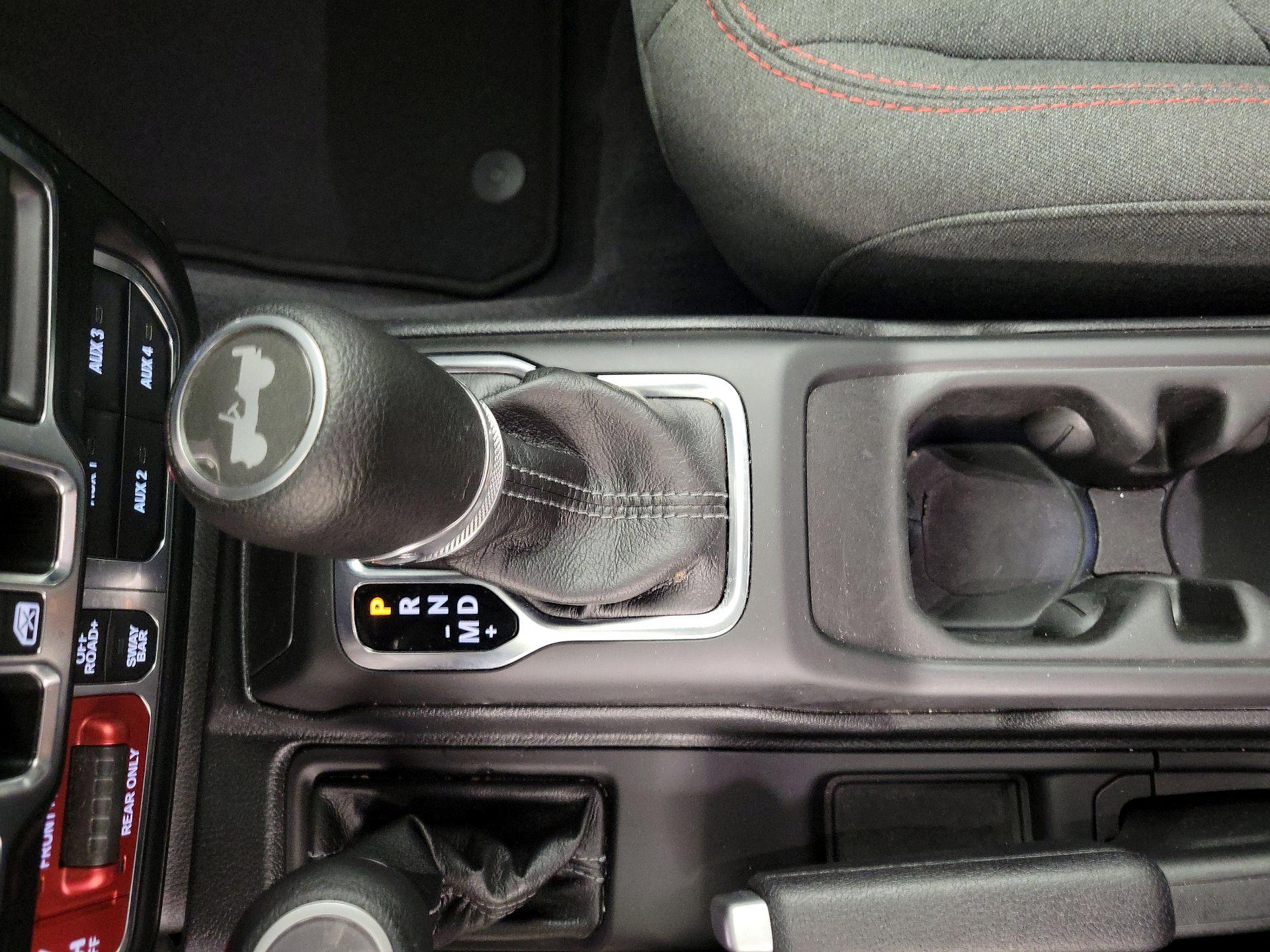 Thumbnail: 2025 Jeep Wrangler - 17