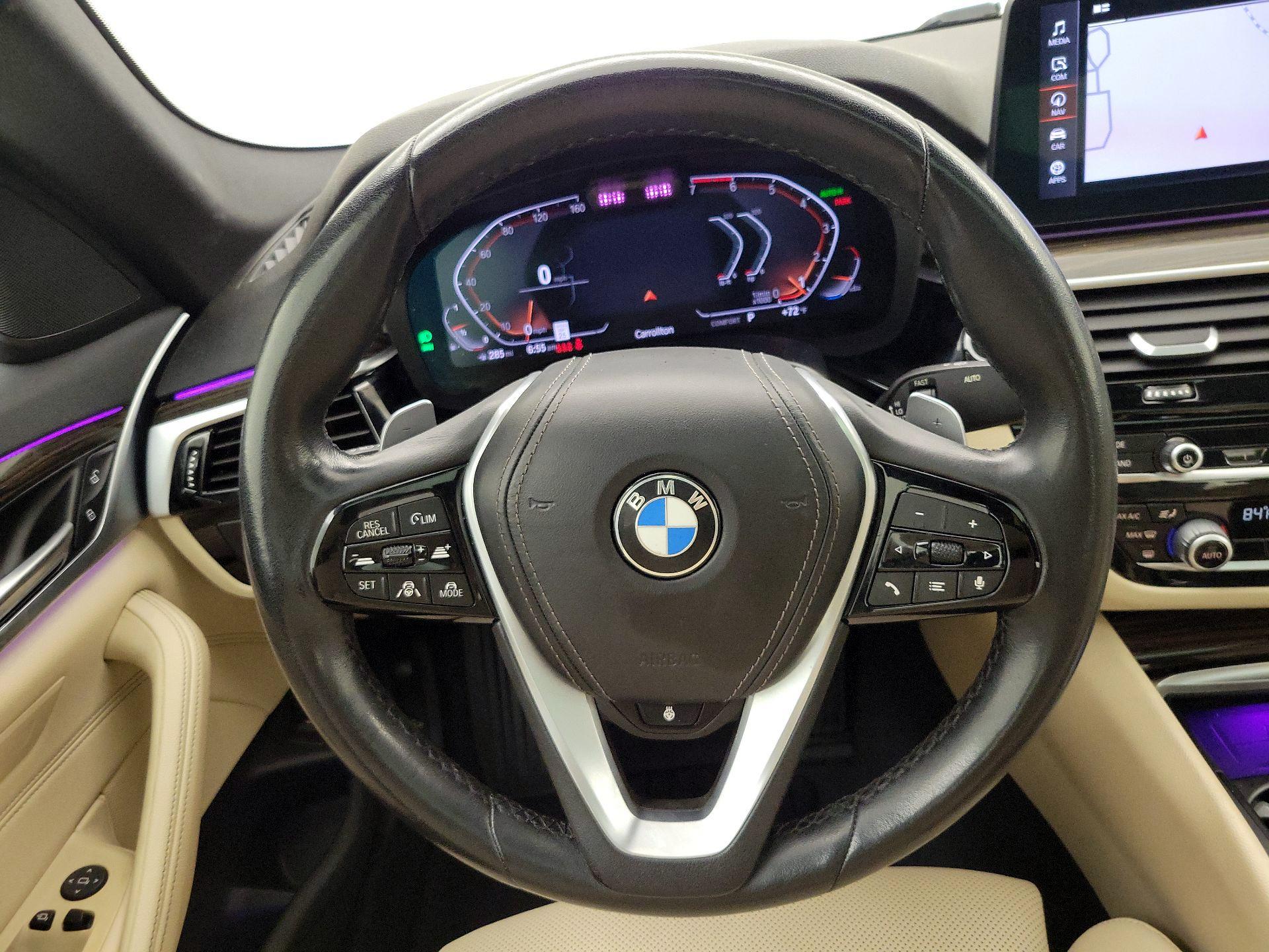 Thumbnail: 2022 BMW 5 Series - 10