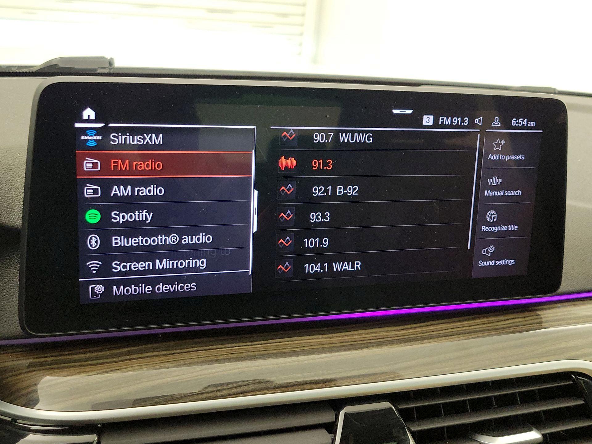 Thumbnail: 2022 BMW 5 Series - 16