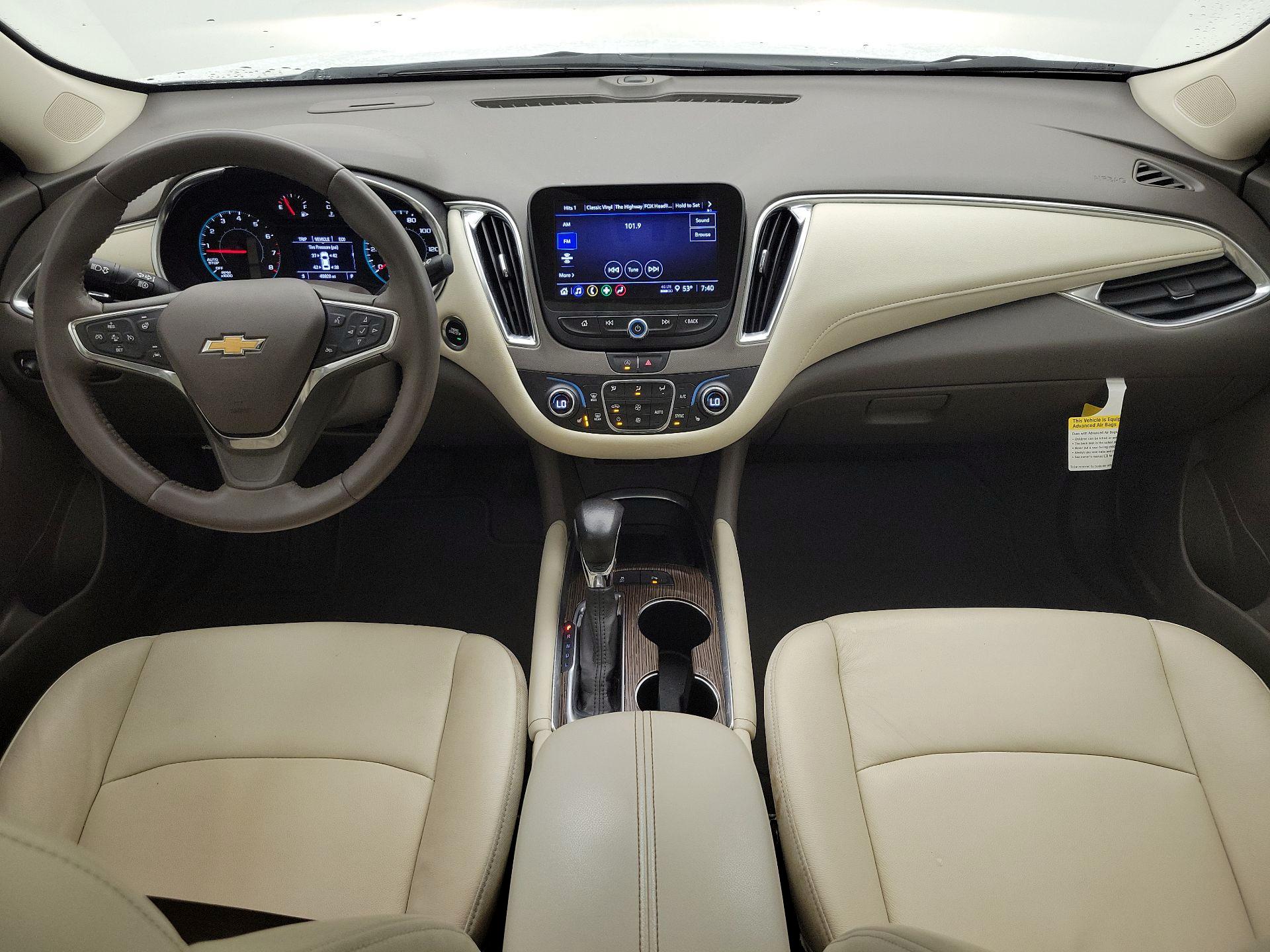 Thumbnail: 2021 Chevrolet Malibu - 9