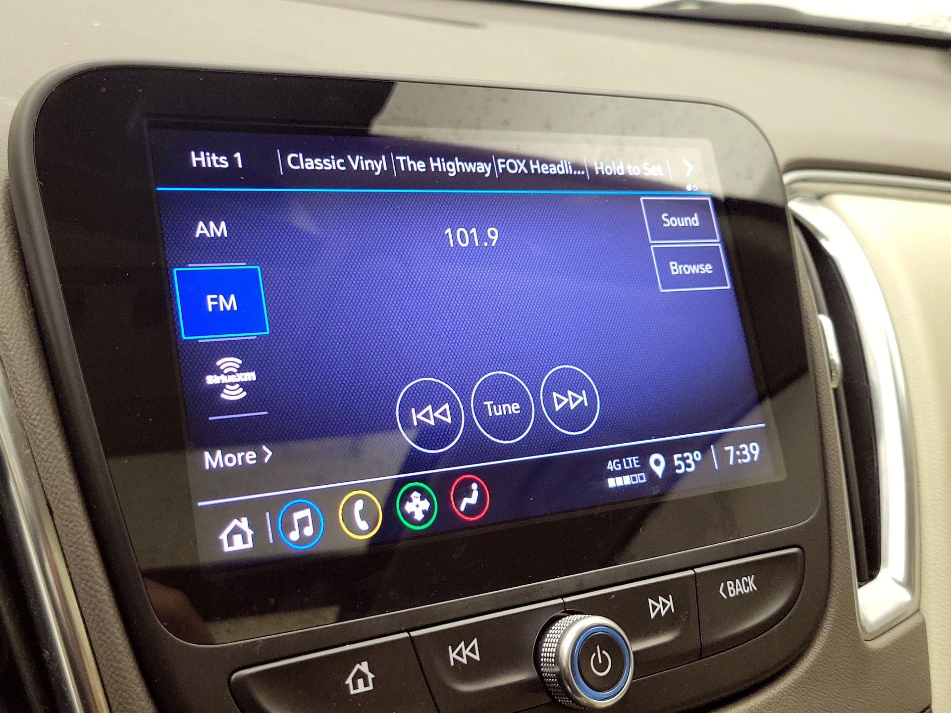 Thumbnail: 2021 Chevrolet Malibu - 15