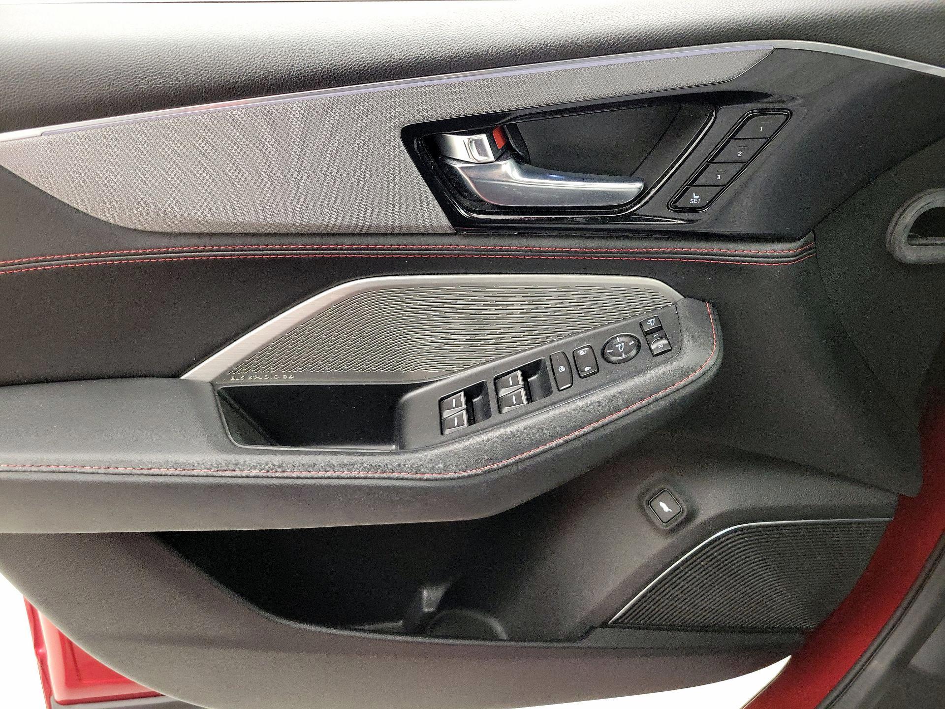 Thumbnail: 2023 Acura MDX - 12