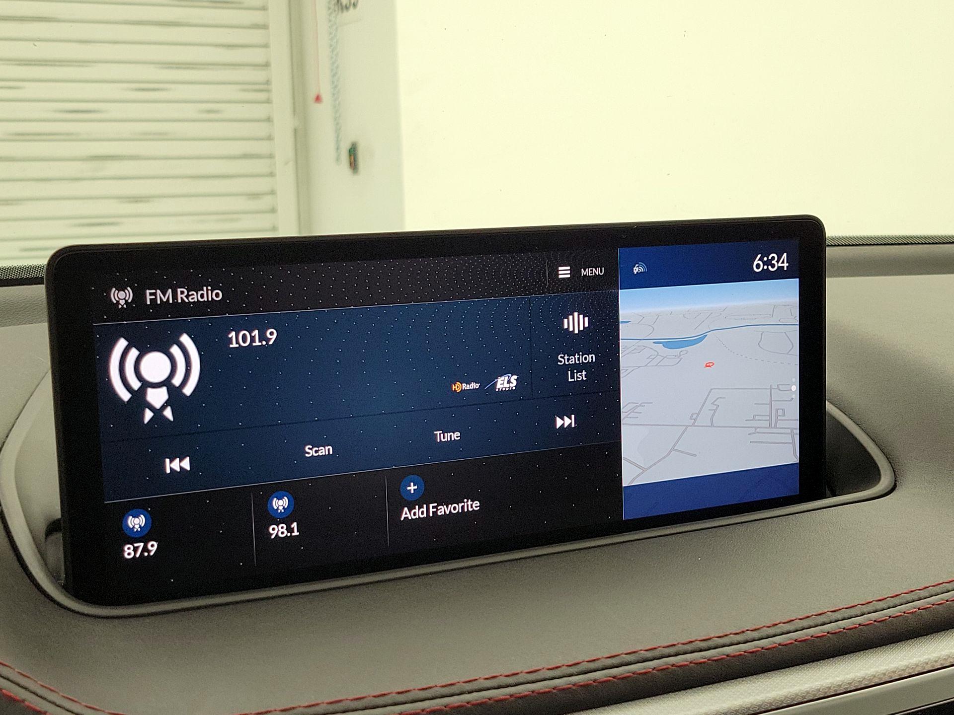 Thumbnail: 2023 Acura MDX - 16