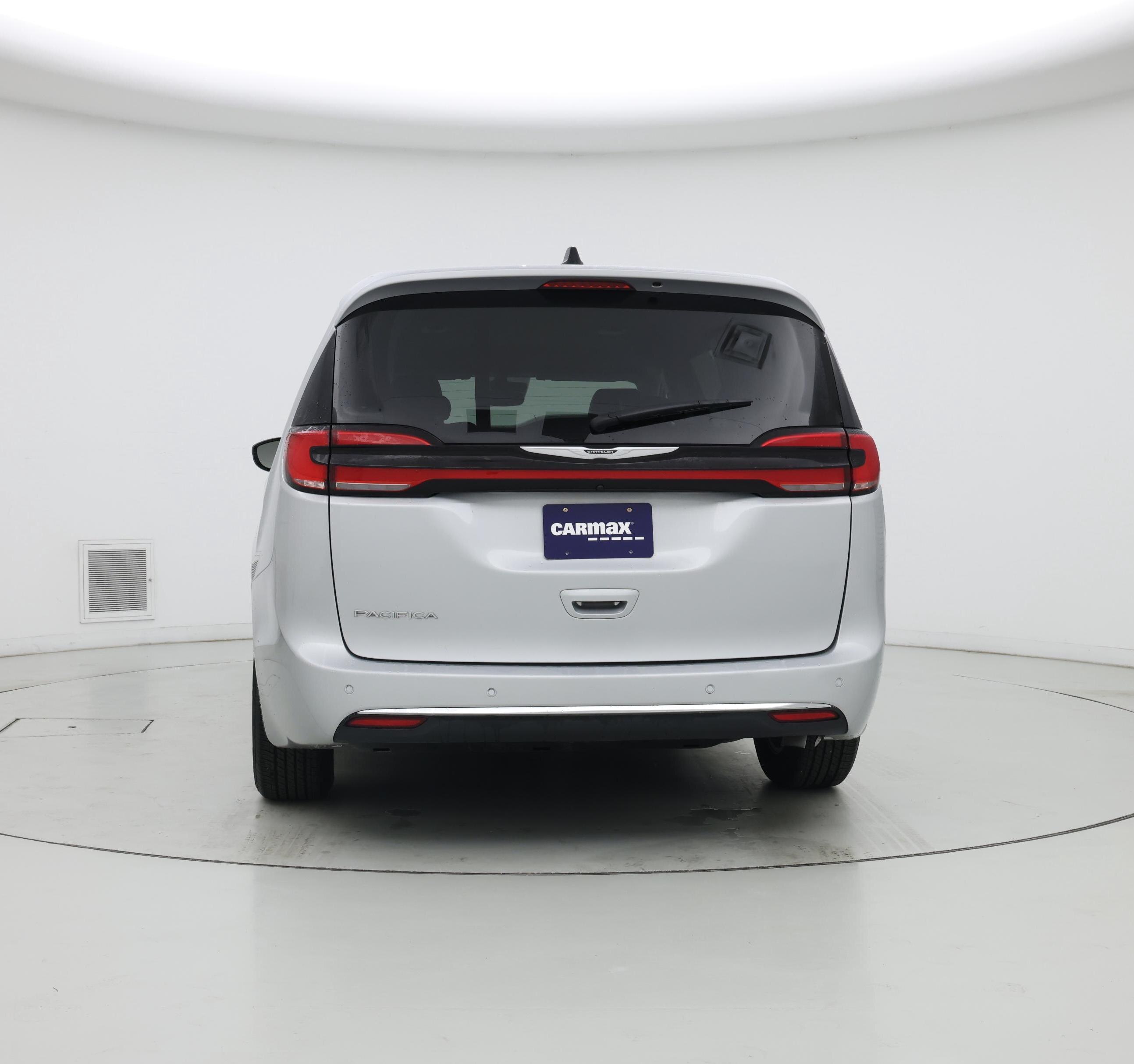 Thumbnail: 2024 Chrysler Pacifica - 6