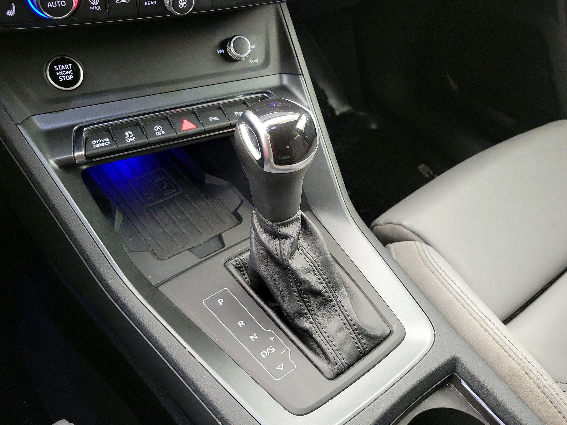 Thumbnail: 2021 Audi Q3 - 17