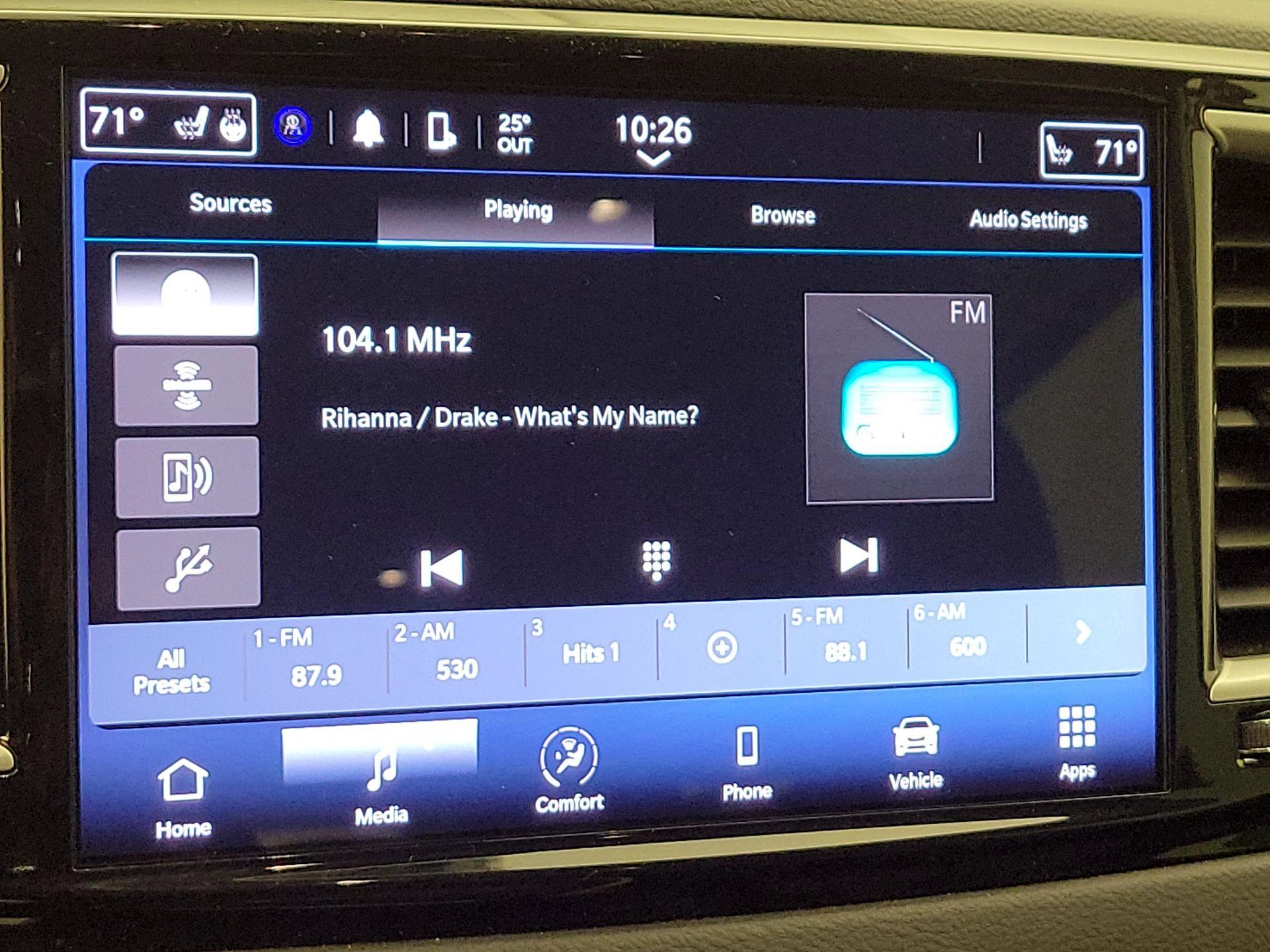 Thumbnail: 2024 Chrysler Pacifica - 15