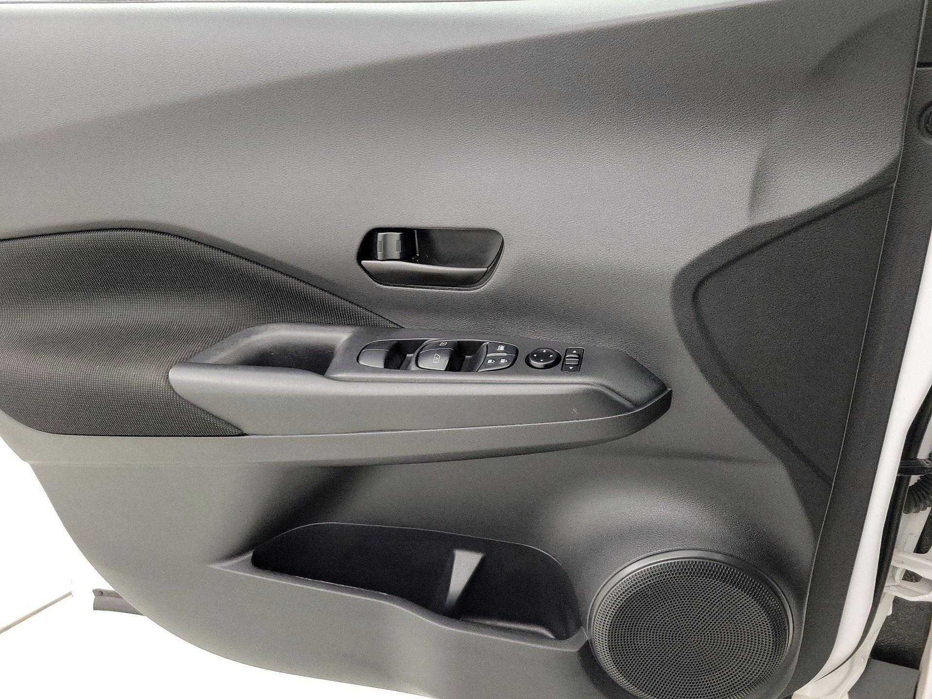 Thumbnail: 2022 Nissan Kicks - 12