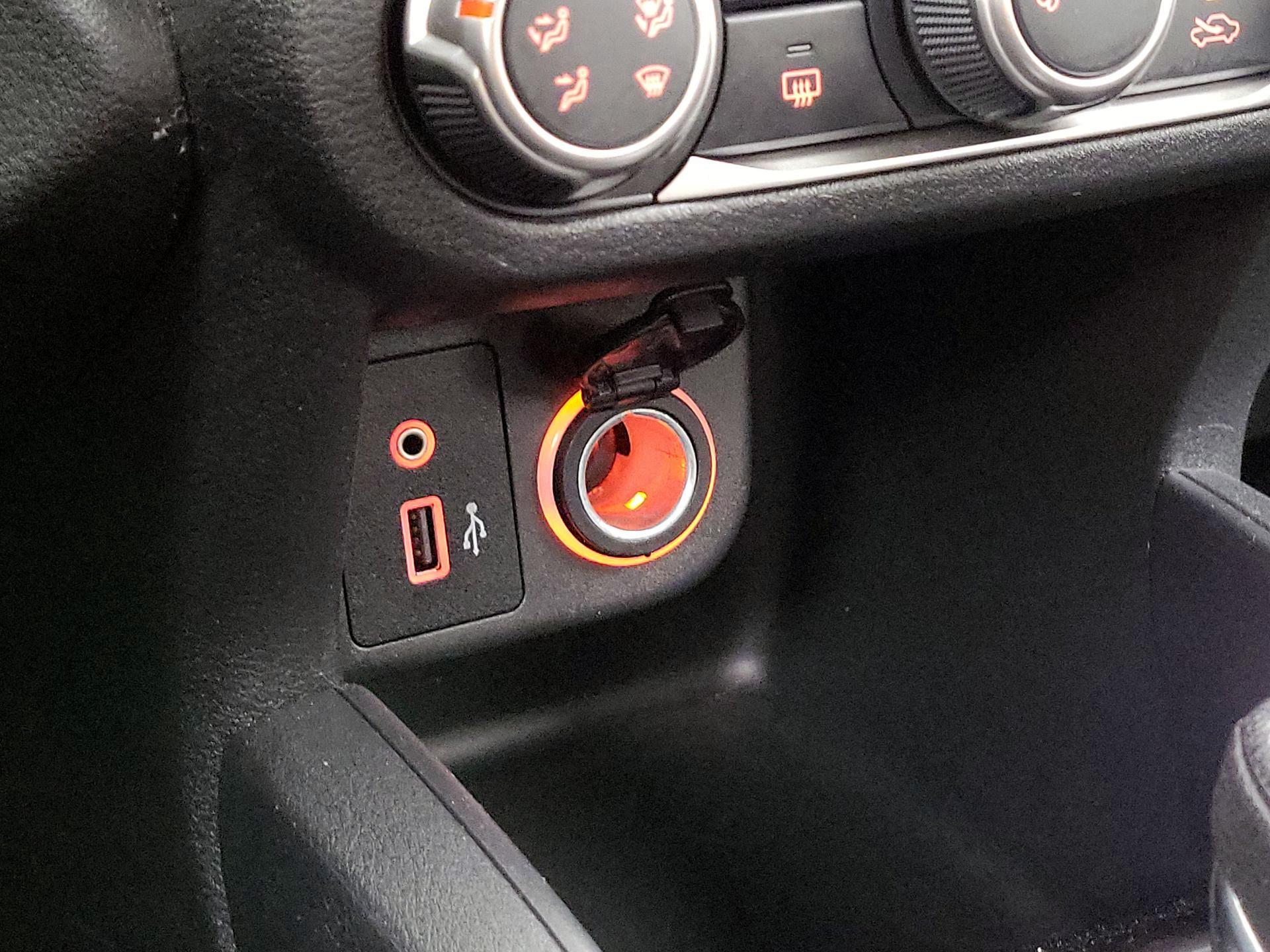 Thumbnail: 2022 Nissan Kicks - 18