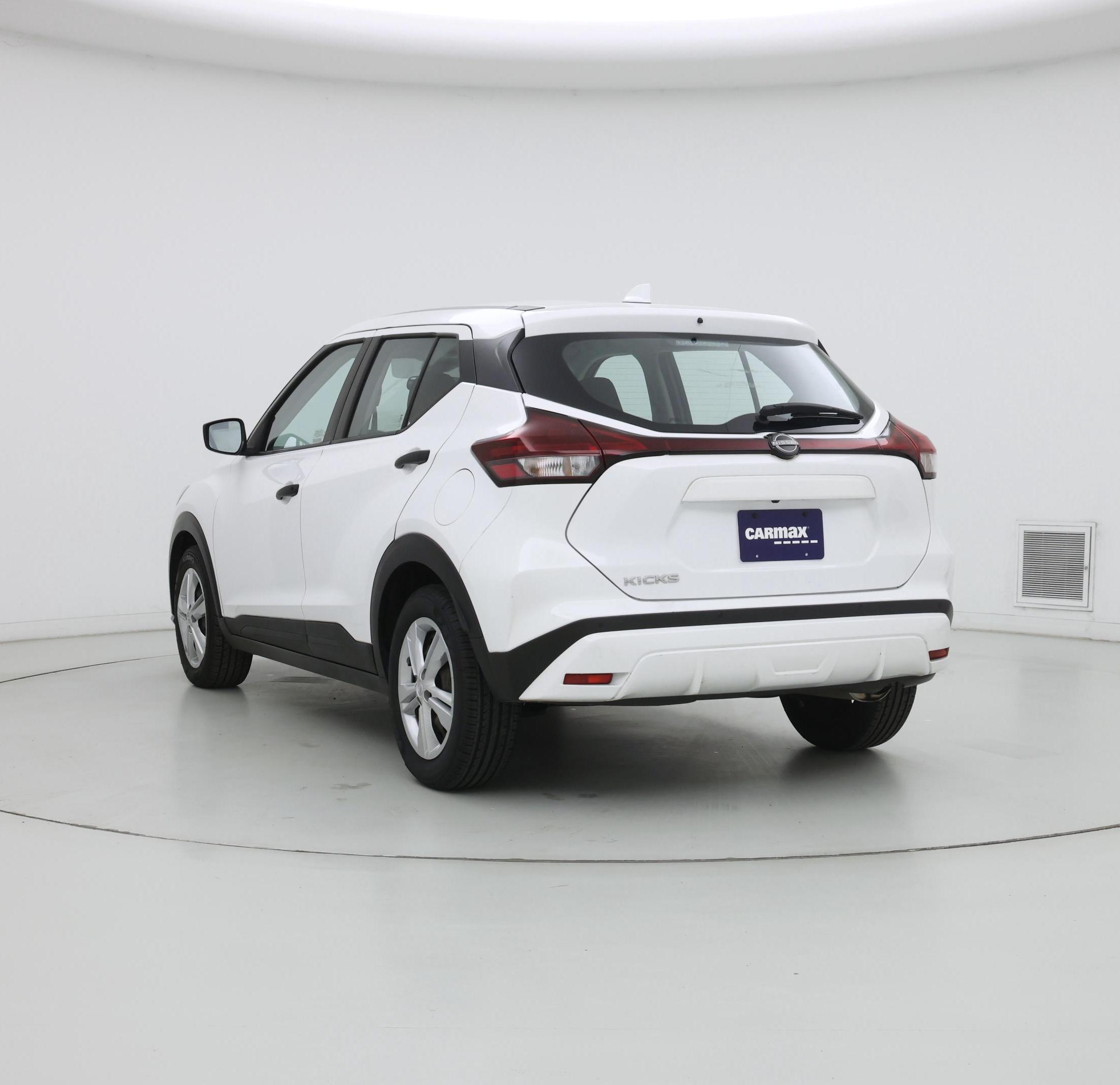 Thumbnail: 2022 Nissan Kicks - 2