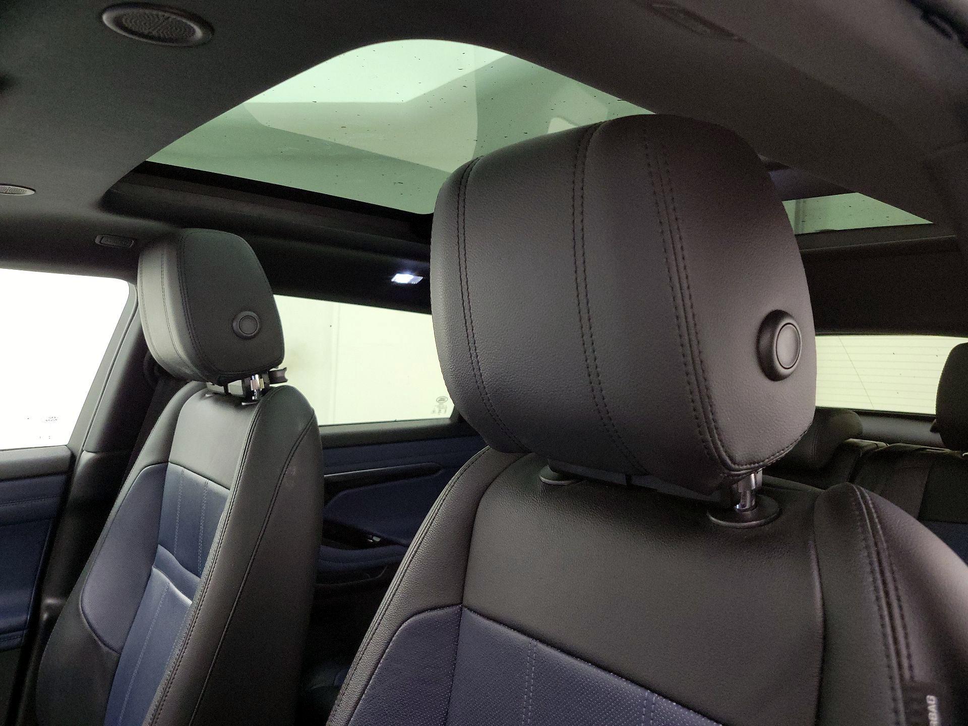 Thumbnail: 2021 Land Rover Range Rover Evoque - 20