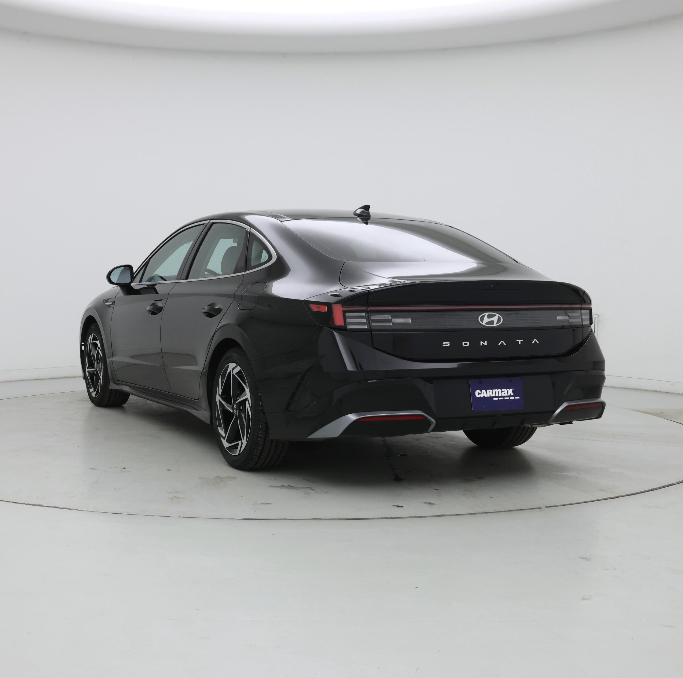 Thumbnail: 2024 Hyundai Sonata - 2