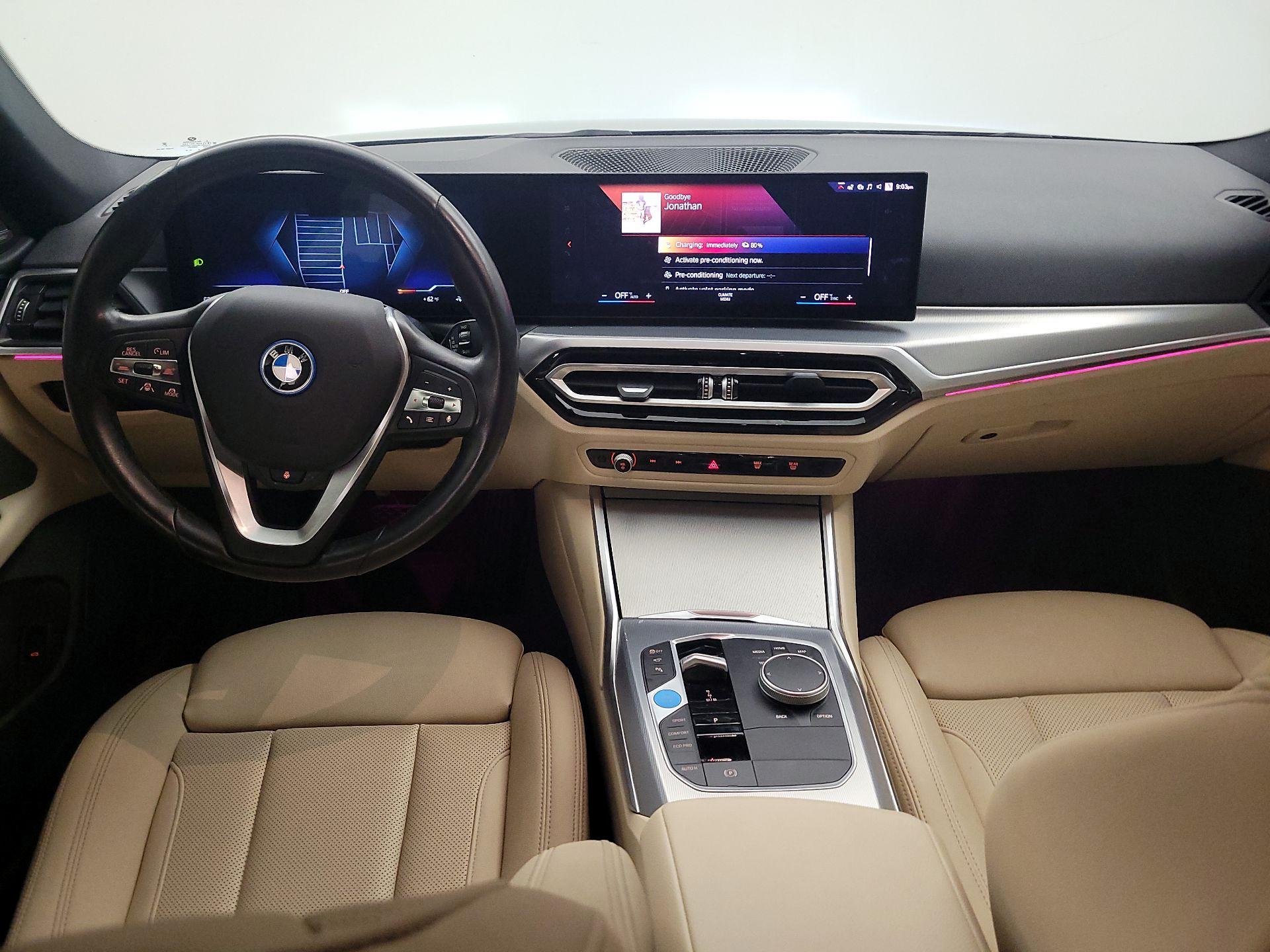 Thumbnail: 2023 BMW i4 - 9