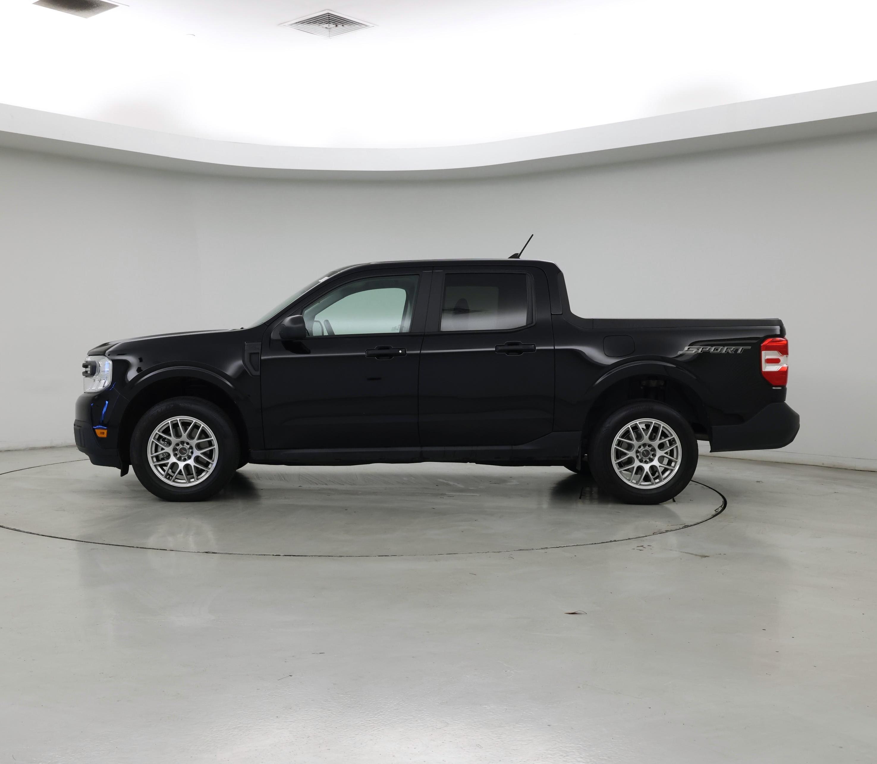 Thumbnail: 2022 Ford Maverick - 3