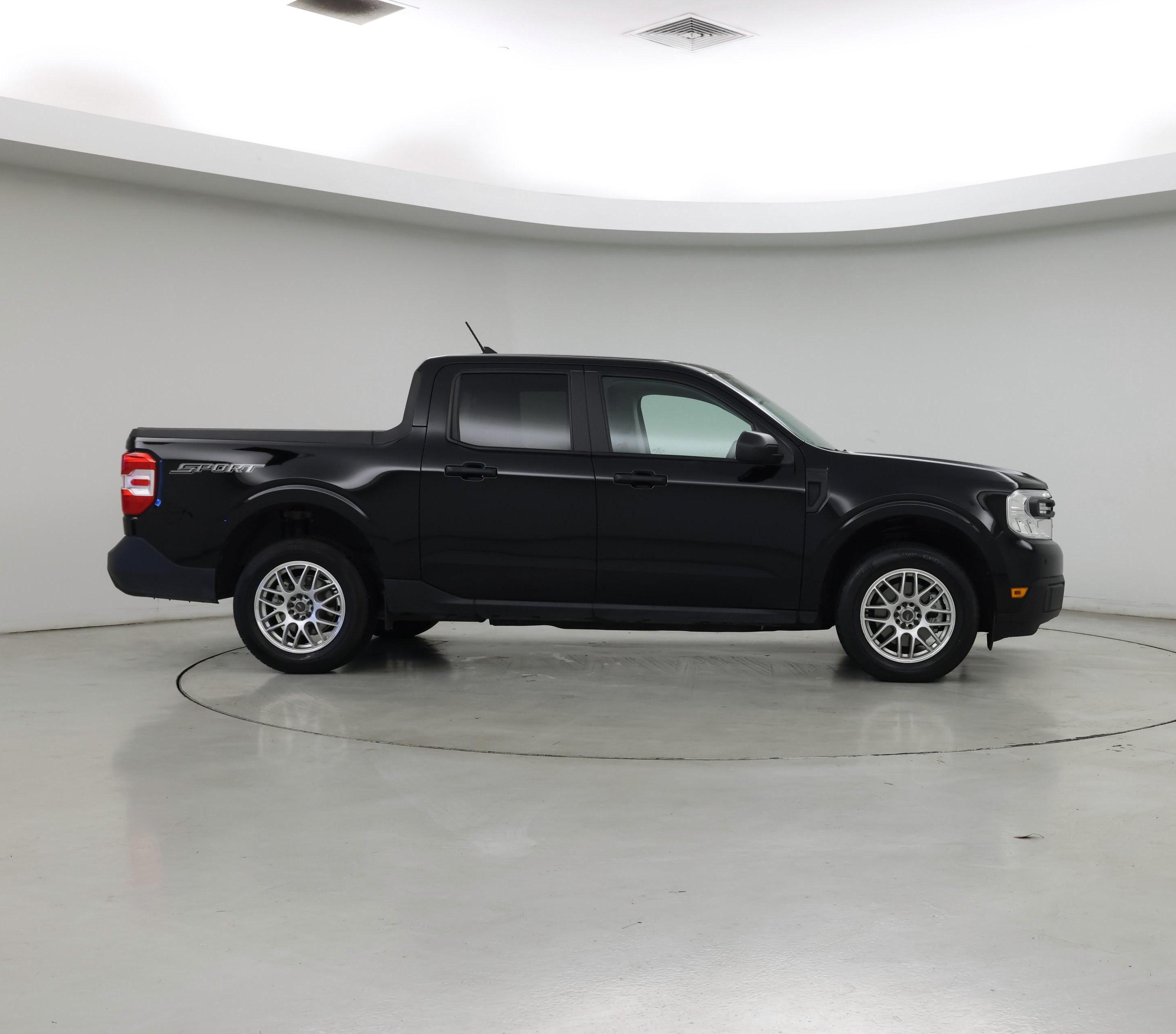 Thumbnail: 2022 Ford Maverick - 7