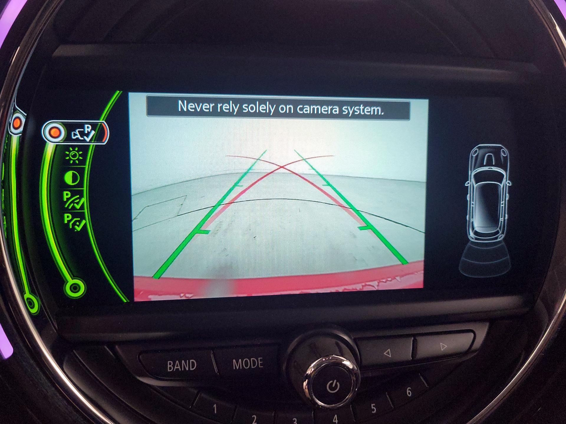 Thumbnail: 2017 MINI Cooper Hardtop - 14