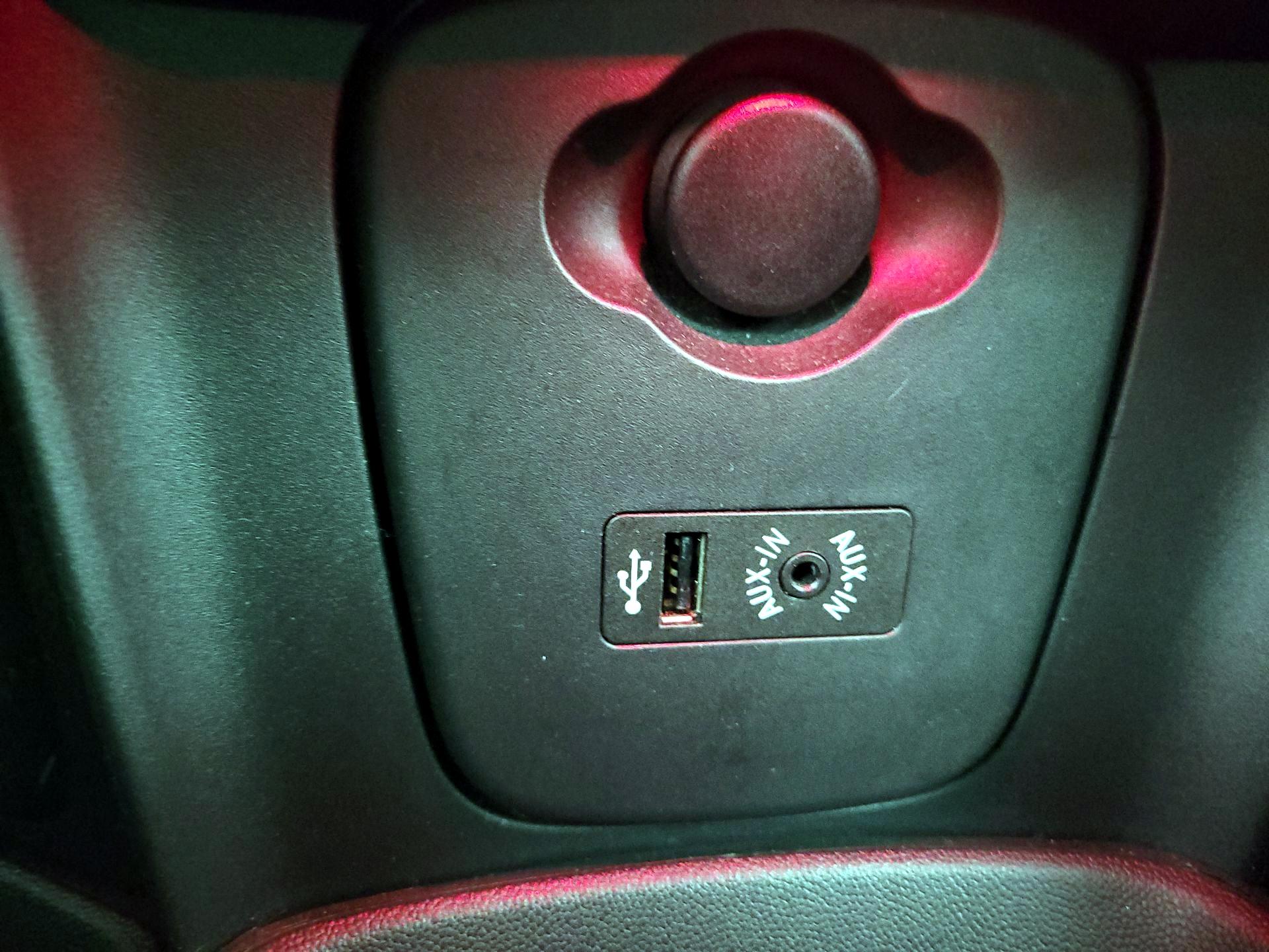 Thumbnail: 2017 MINI Cooper Hardtop - 18