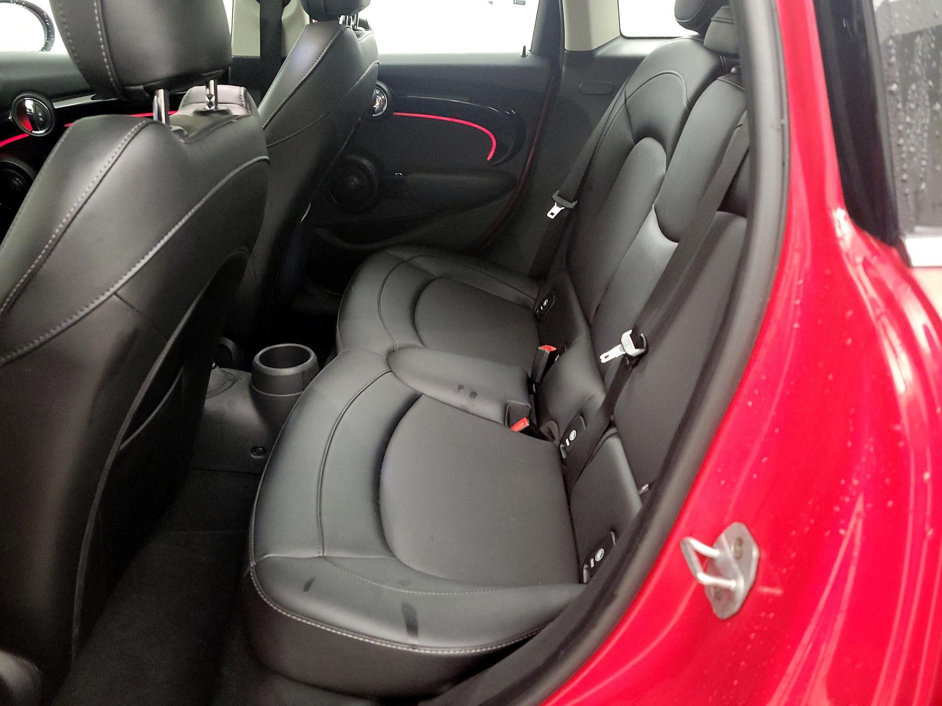 Thumbnail: 2017 MINI Cooper Hardtop - 20