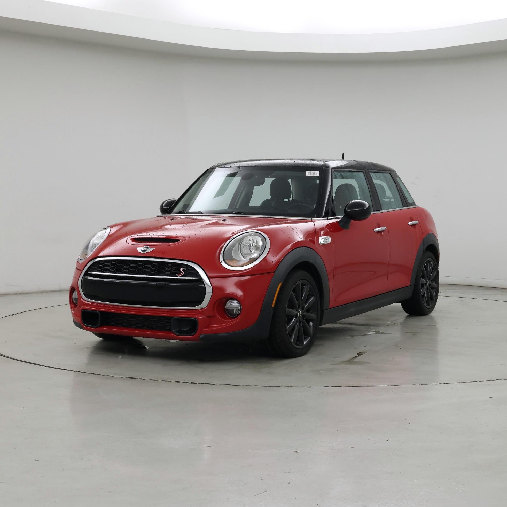 Thumbnail: 2017 MINI Cooper Hardtop - 4