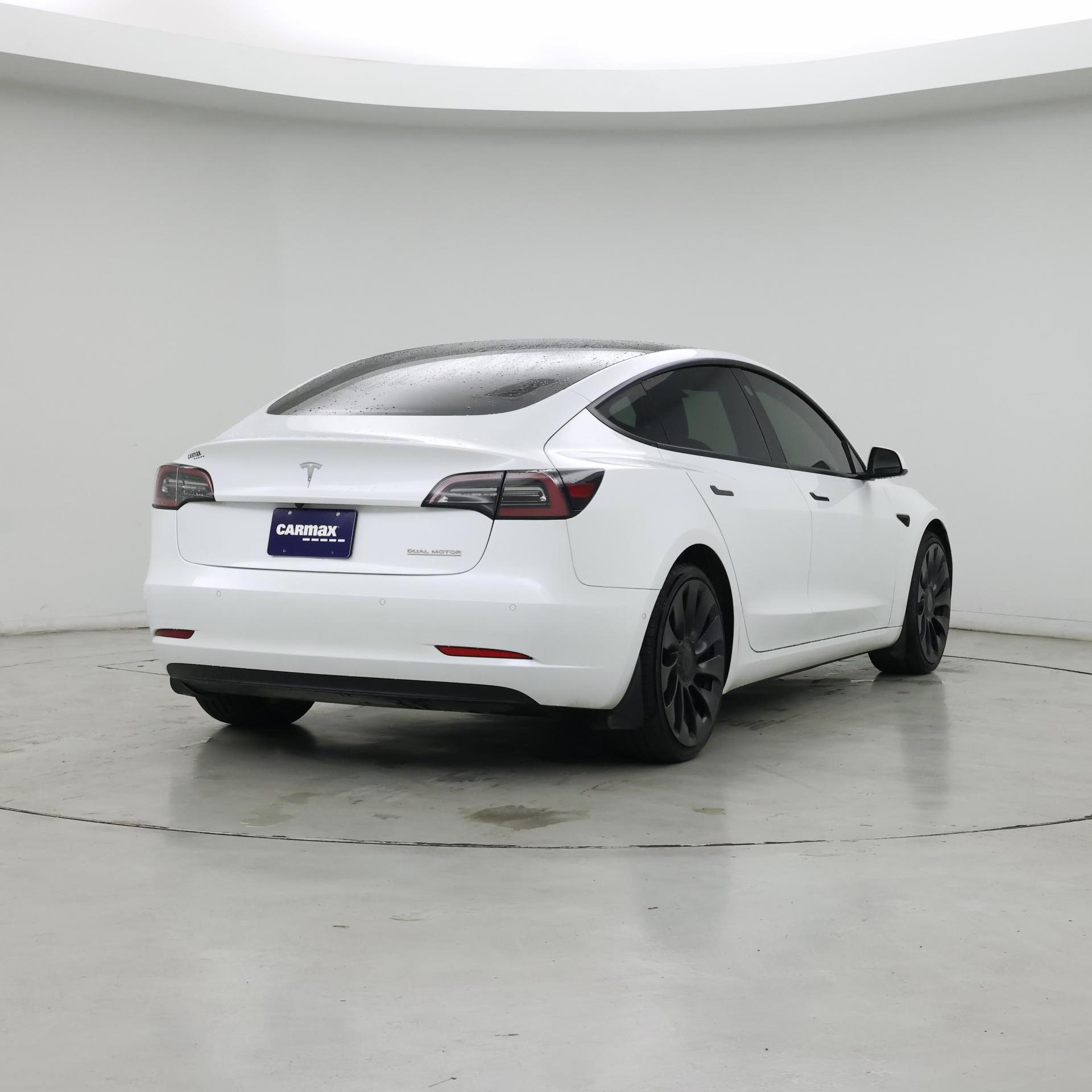 Thumbnail: 2022 Tesla Model 3 - 8