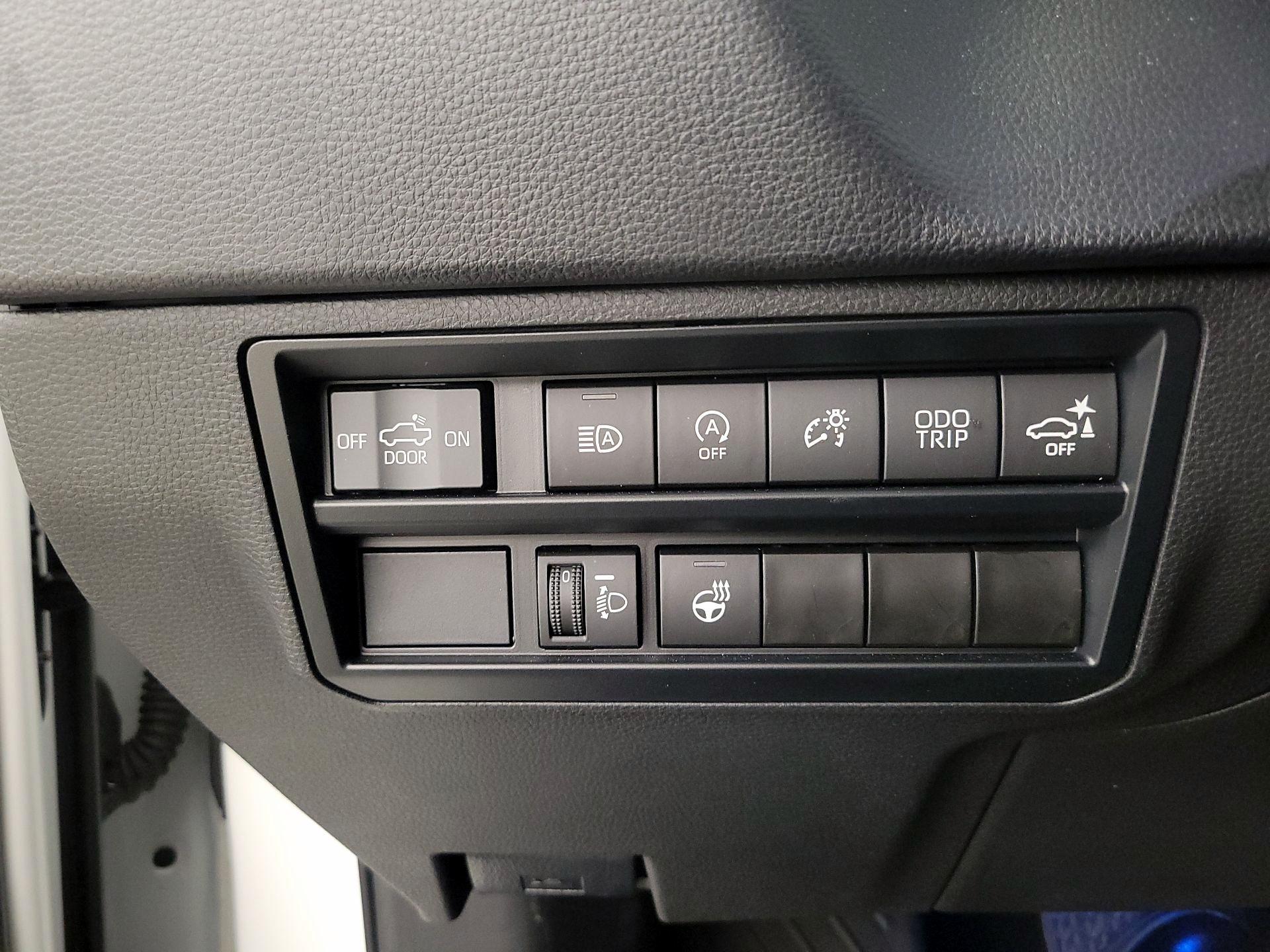 Thumbnail: 2024 Toyota Tundra - 13