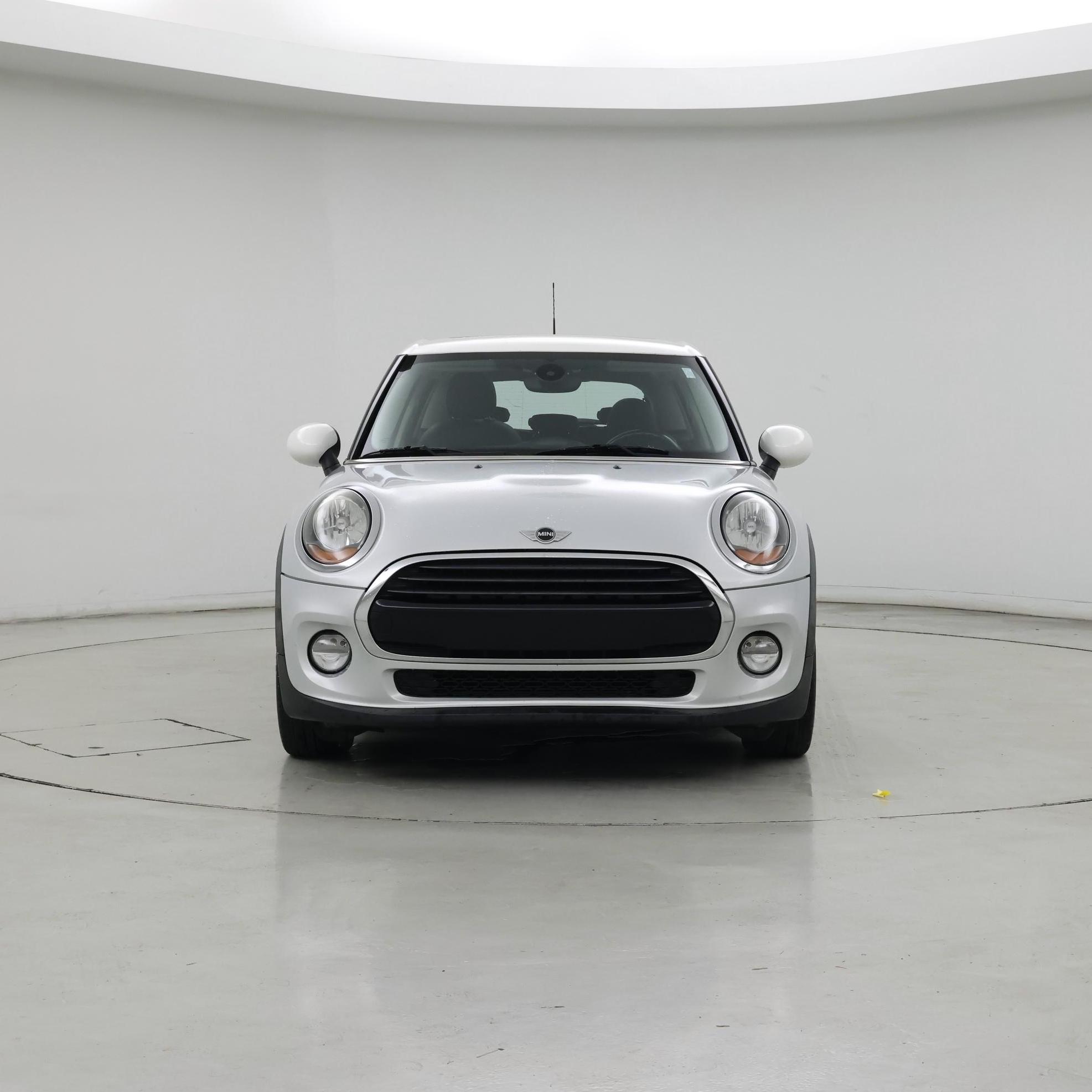 Thumbnail: 2016 MINI Cooper Hardtop - 5
