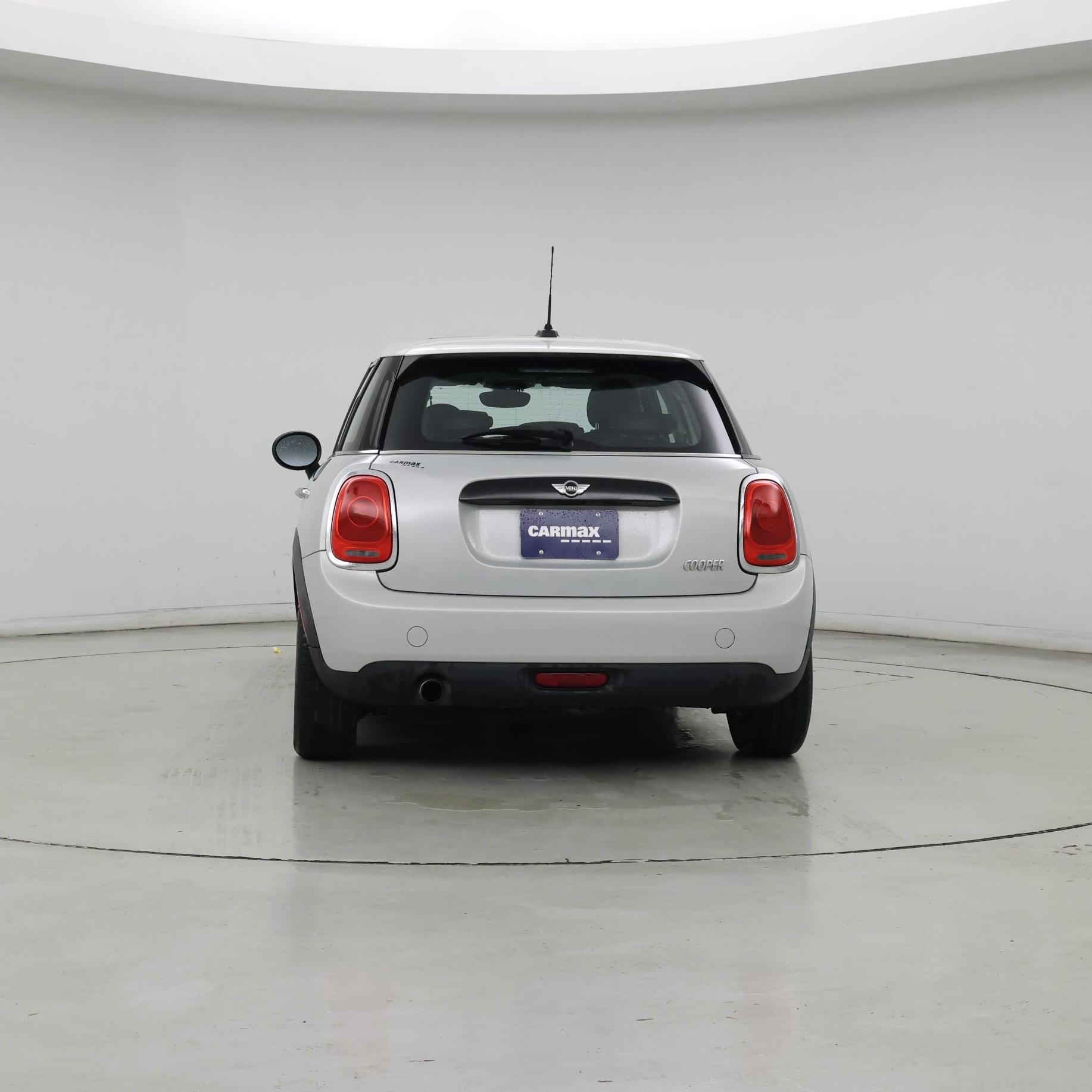 Thumbnail: 2016 MINI Cooper Hardtop - 6