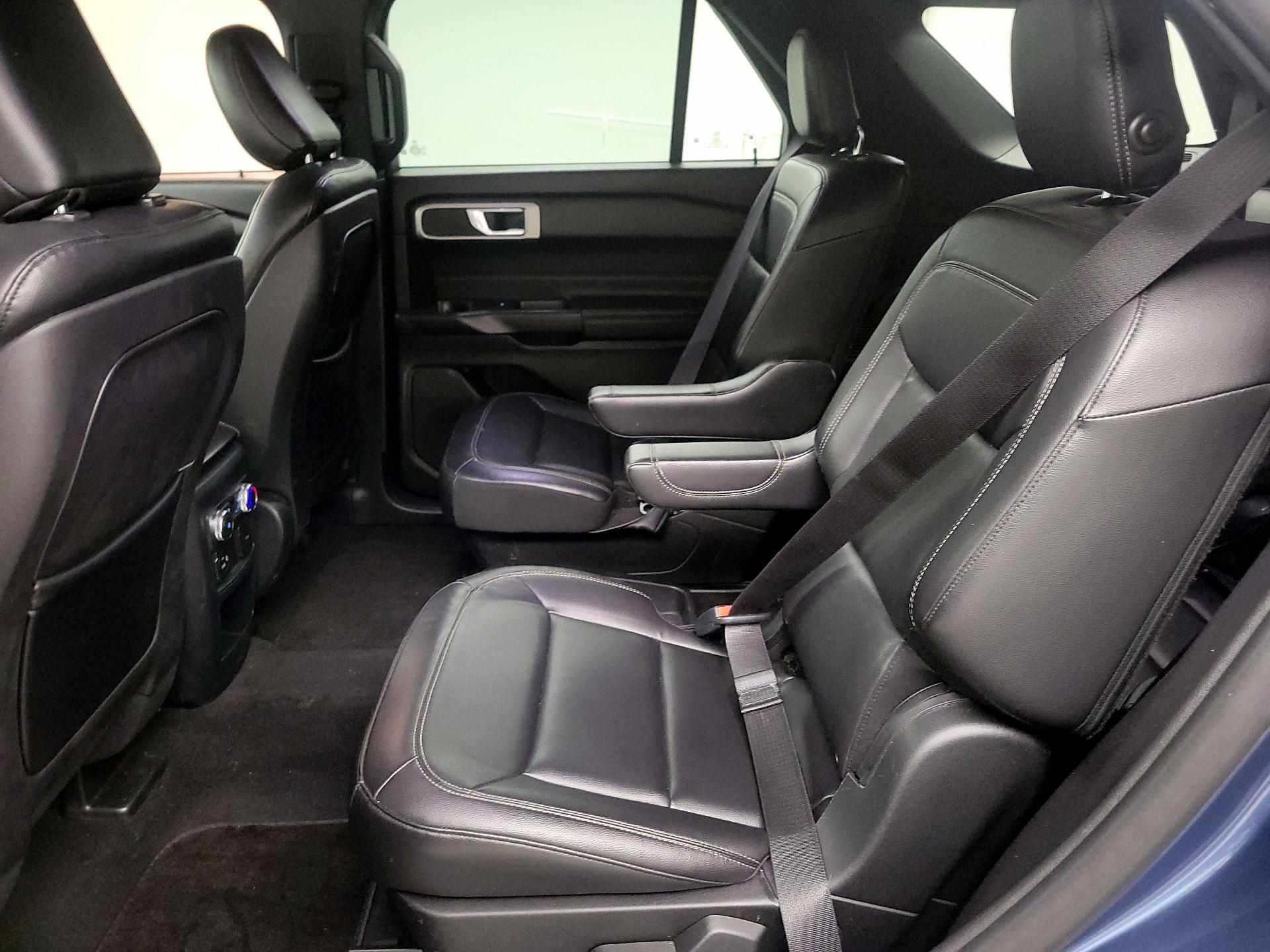 Thumbnail: 2020 Ford Explorer - 20