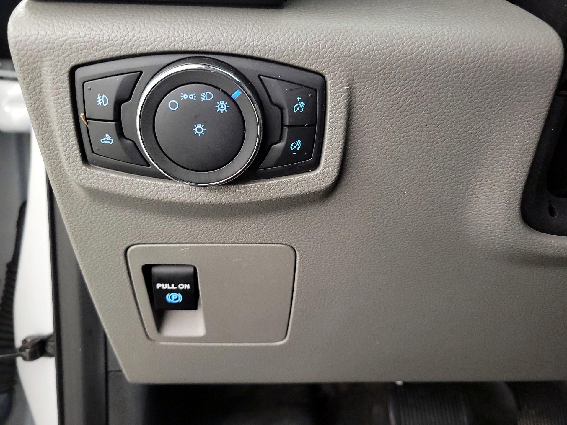 Thumbnail: 2019 Ford F-150 - 13