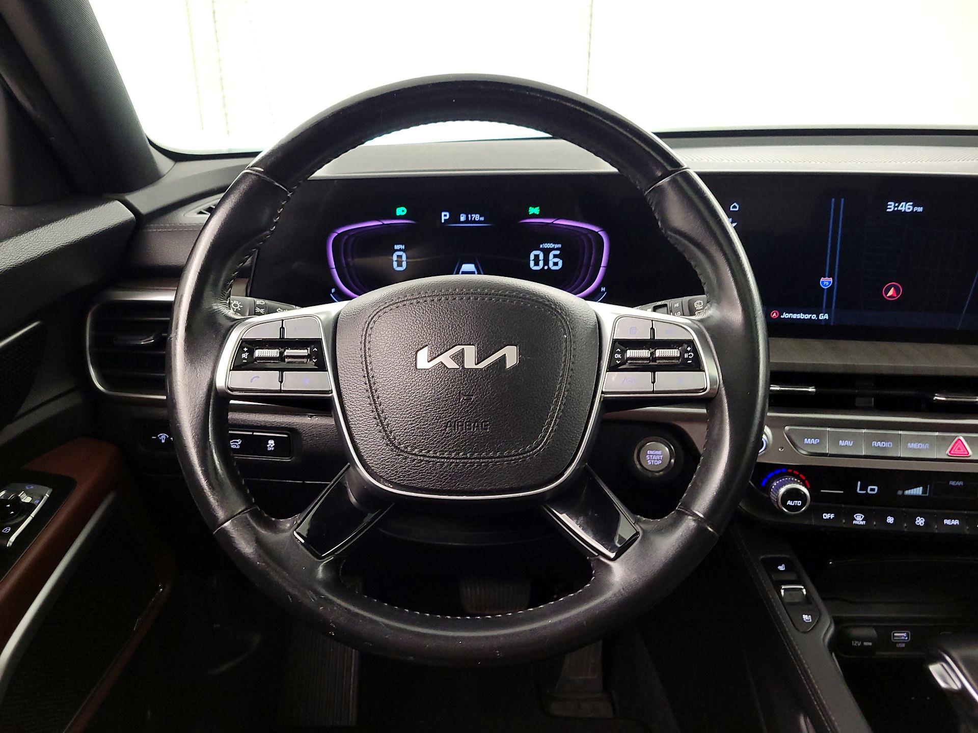 Thumbnail: 2023 Kia Telluride - 10