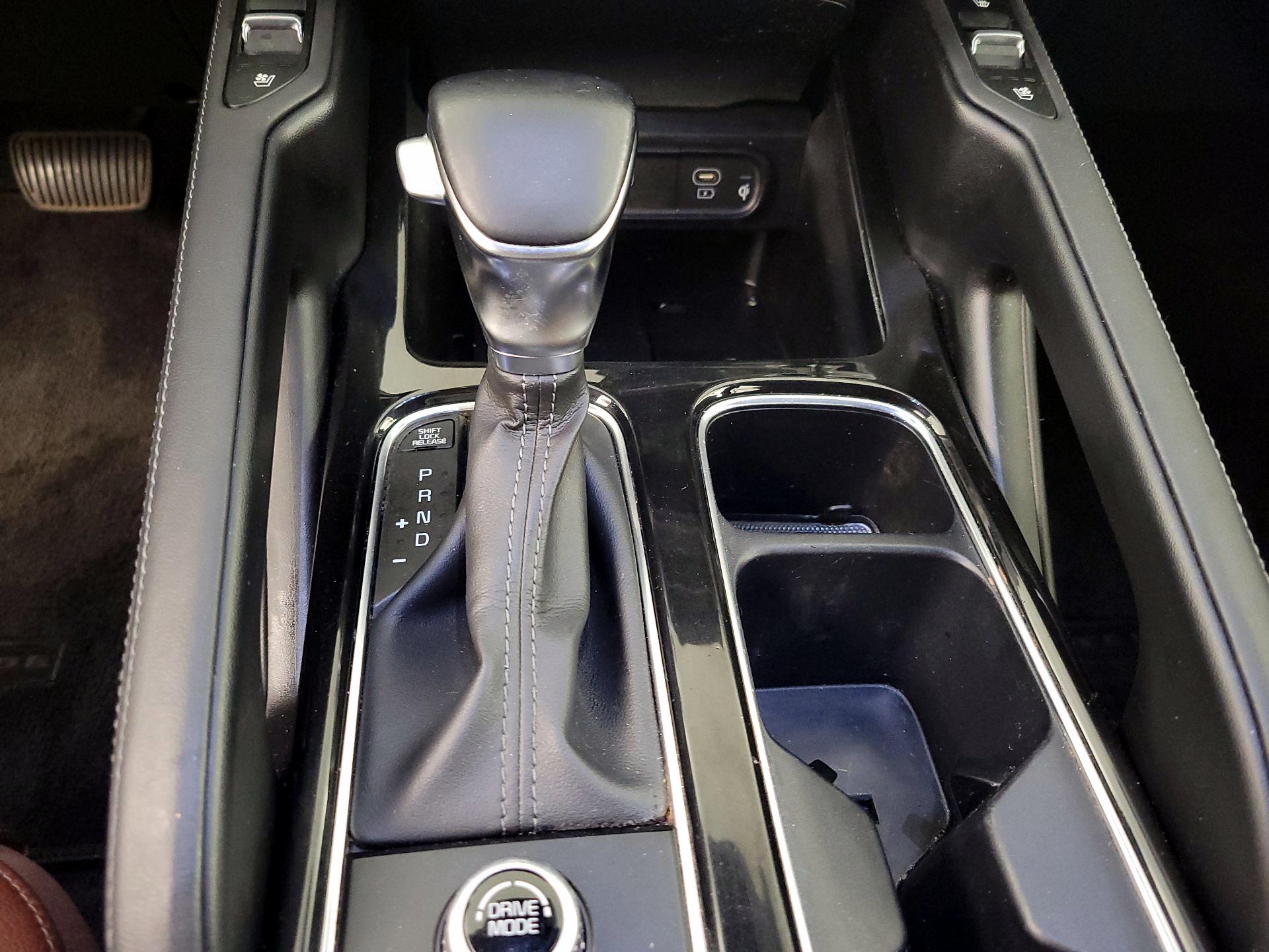 Thumbnail: 2023 Kia Telluride - 18