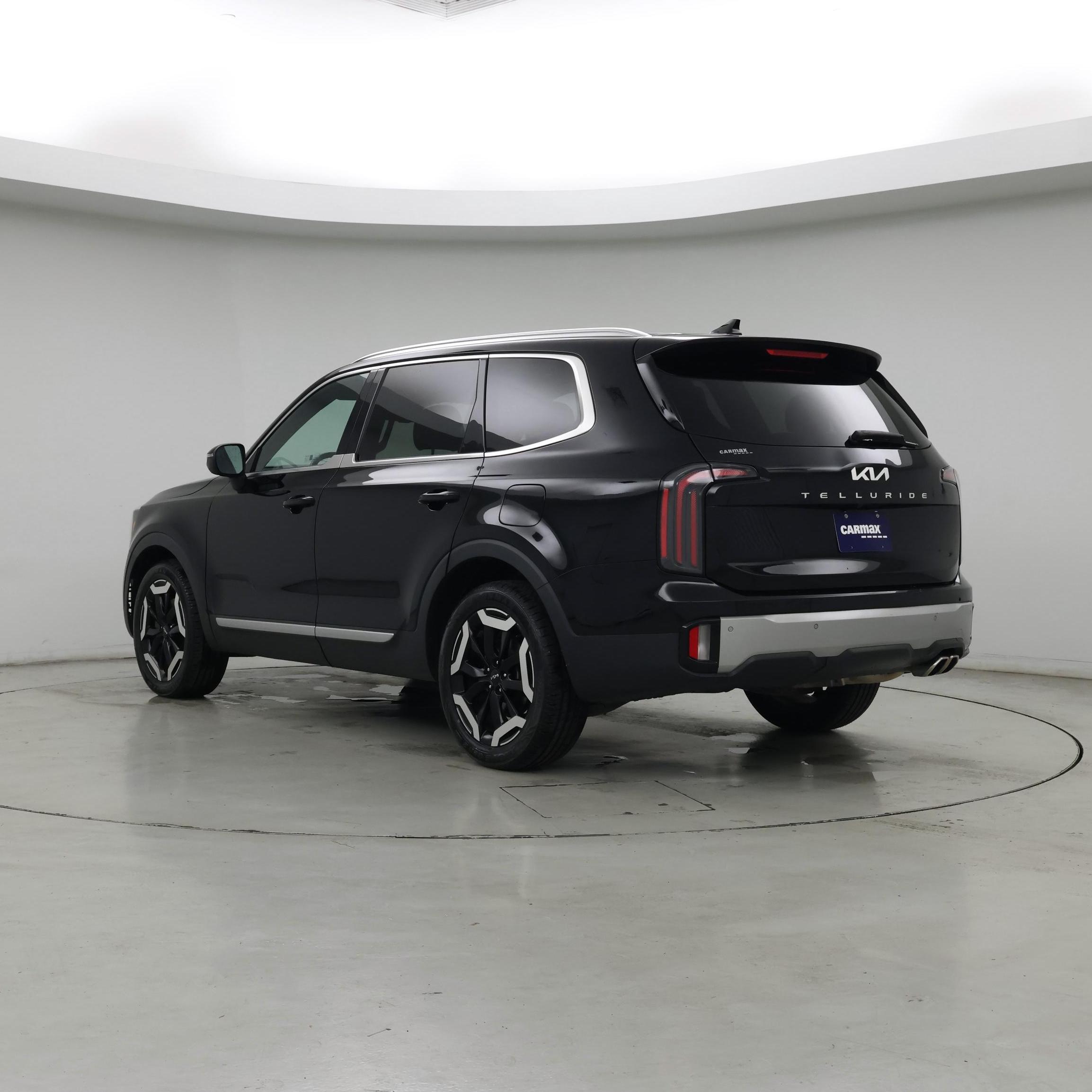 Thumbnail: 2023 Kia Telluride - 2