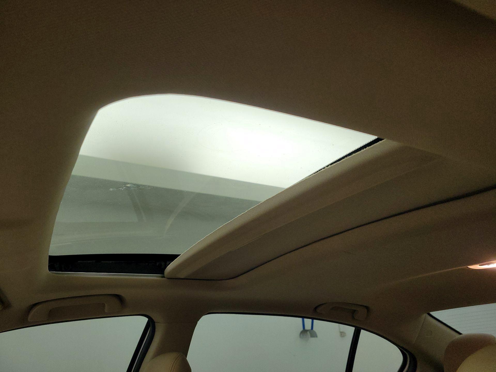 Thumbnail: 2016 Honda Accord - 19