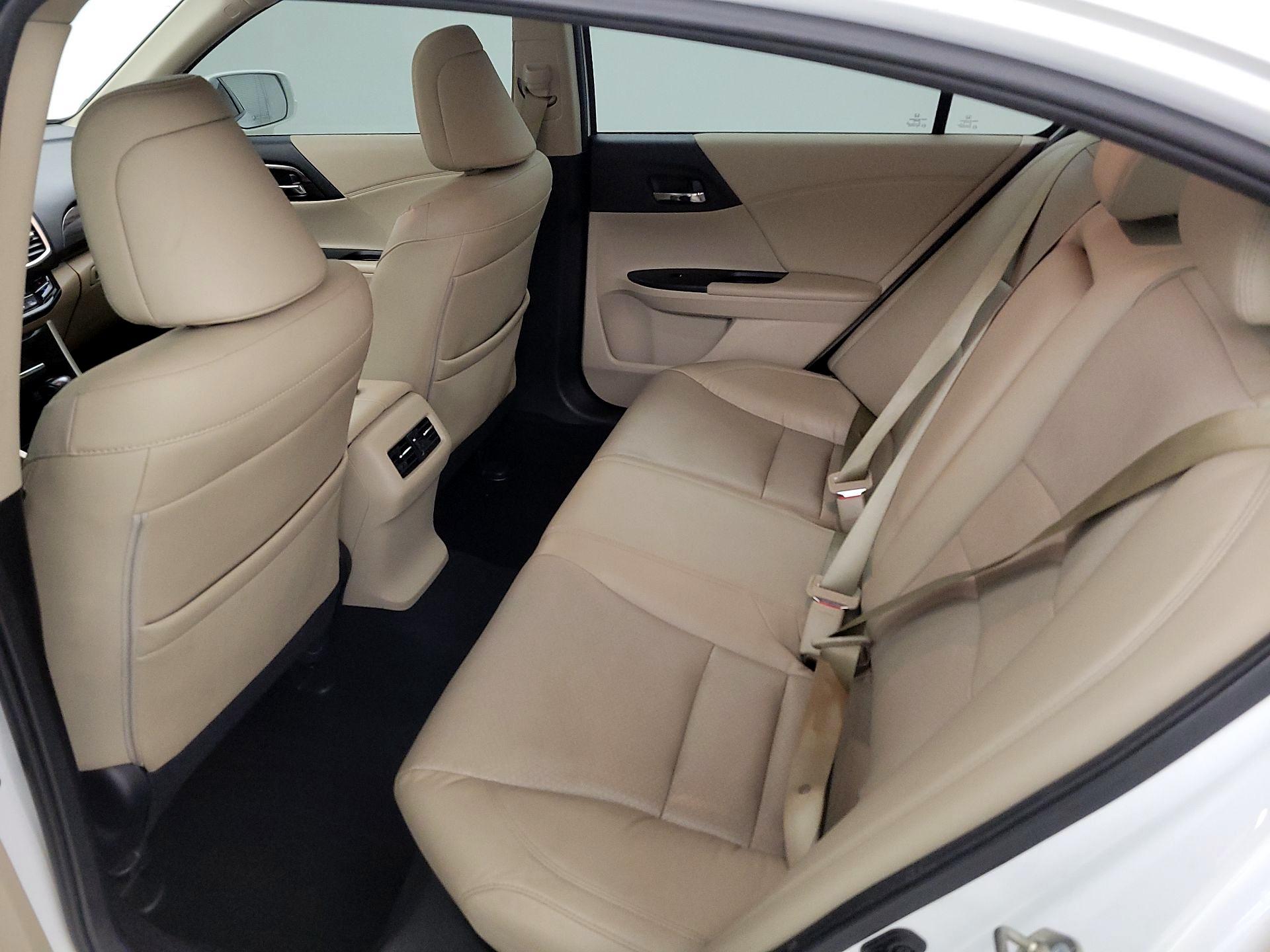 Thumbnail: 2016 Honda Accord - 20