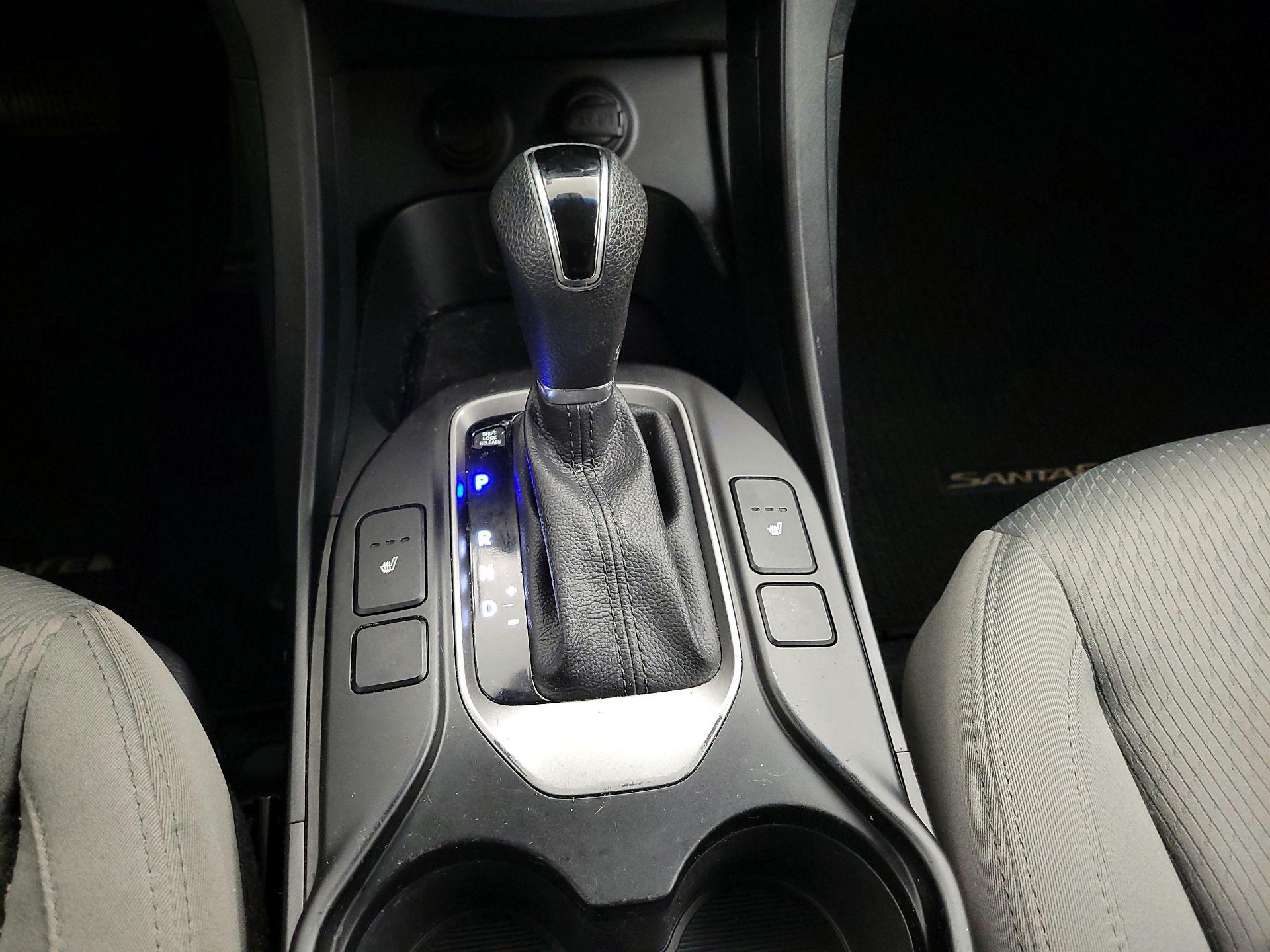 Thumbnail: 2018 Hyundai Santa Fe - 17