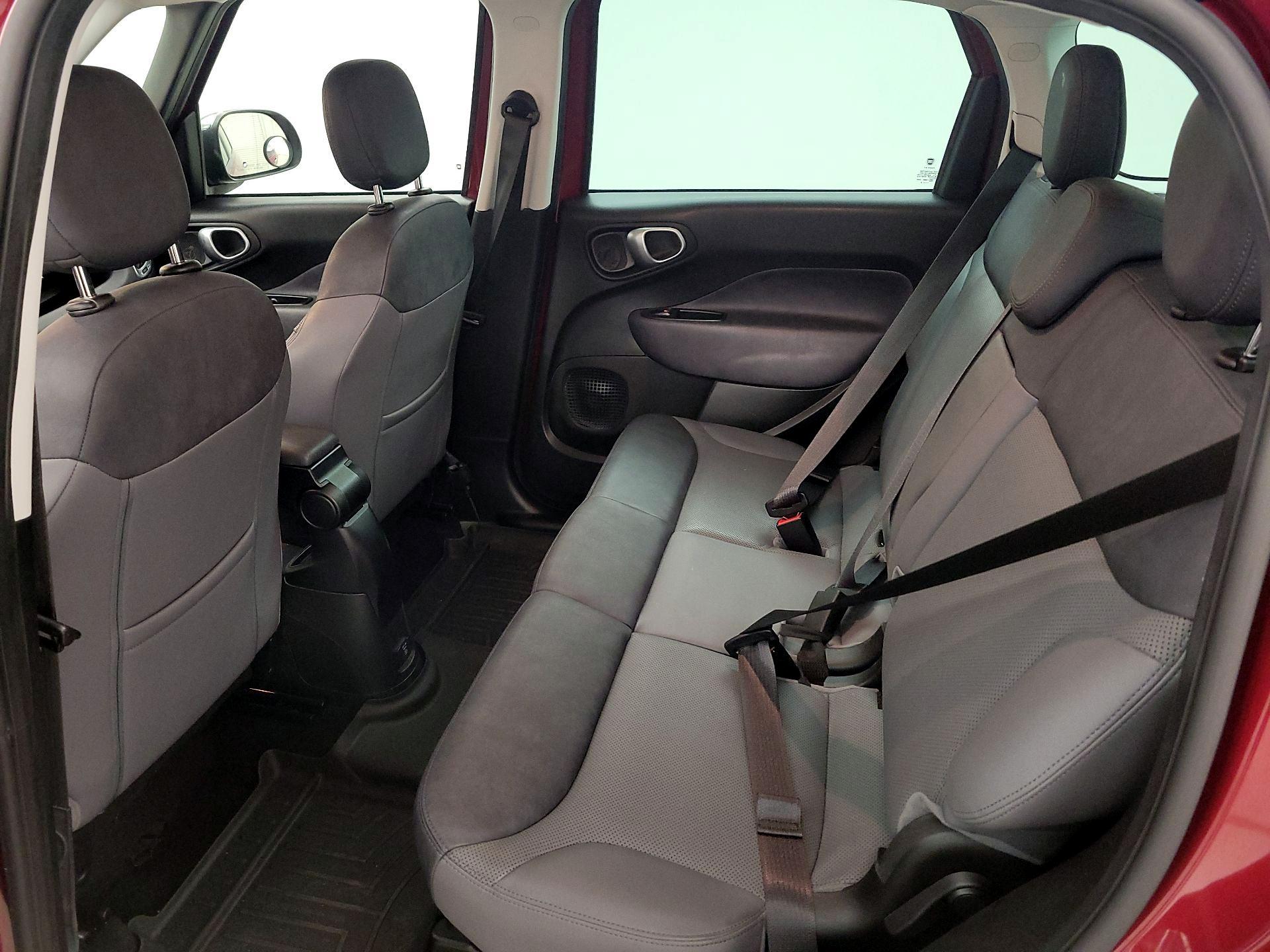 Thumbnail: 2015 Fiat 500L - 18