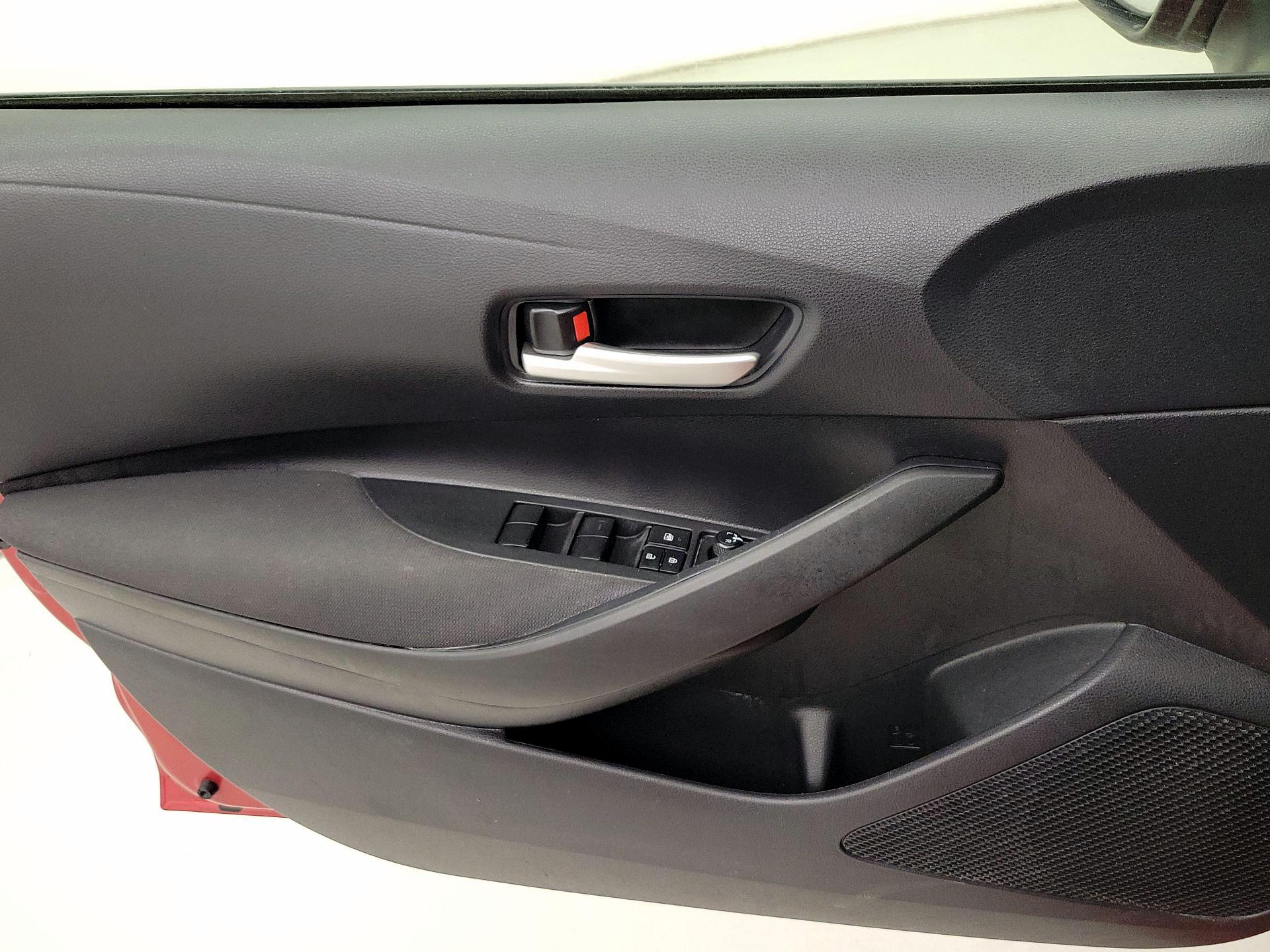 Thumbnail: 2021 Toyota Corolla - 12