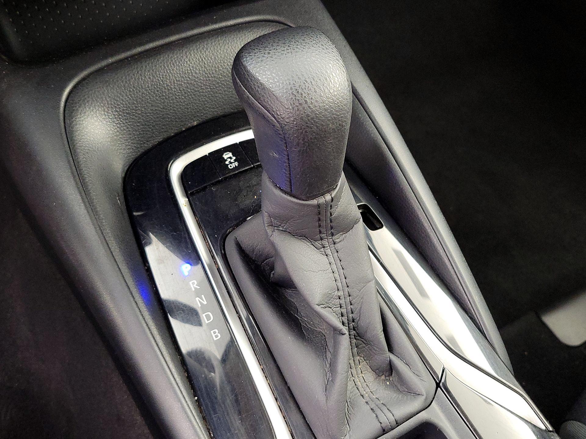 Thumbnail: 2021 Toyota Corolla - 17