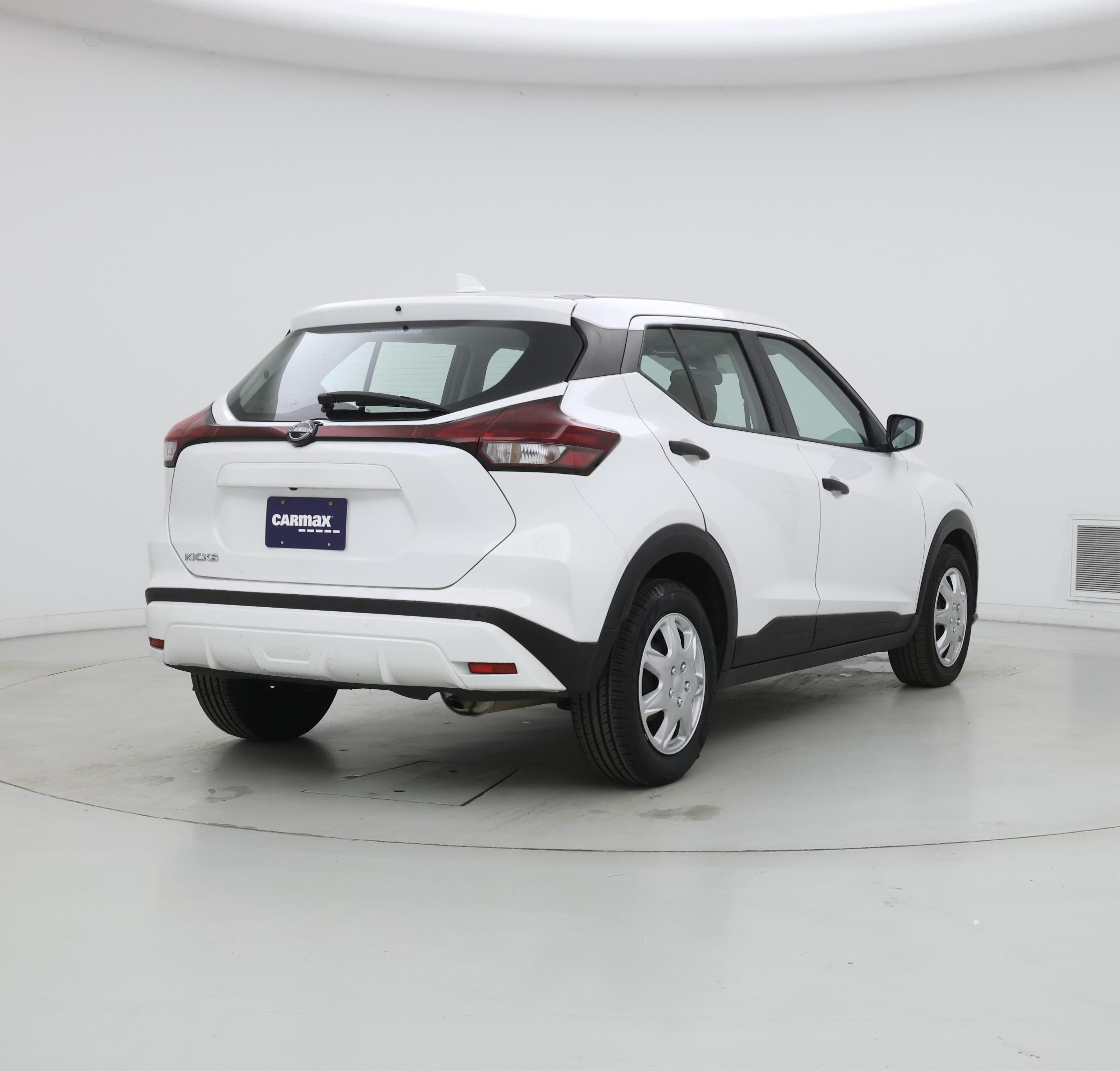 Thumbnail: 2022 Nissan Kicks - 8