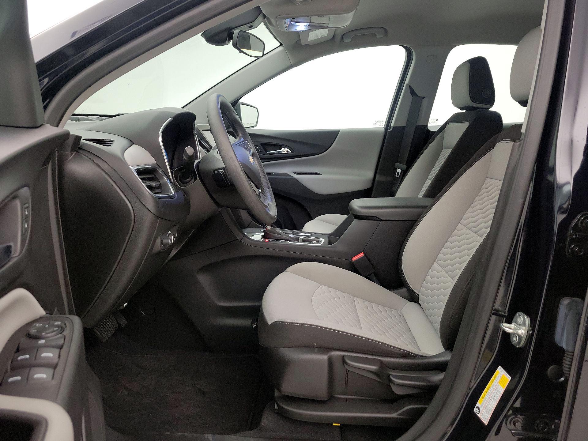 Thumbnail: 2021 Chevrolet Equinox - 11