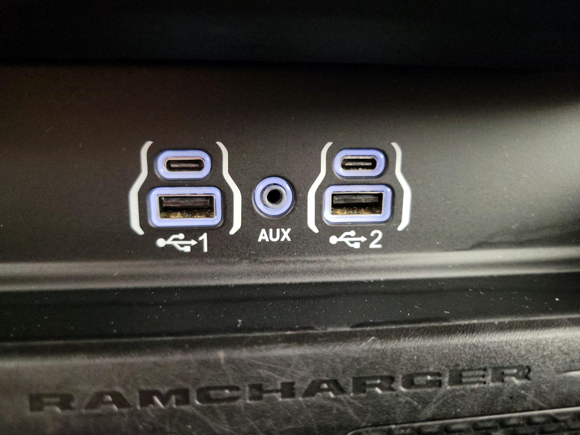 Thumbnail: 2025 RAM 1500 - 19