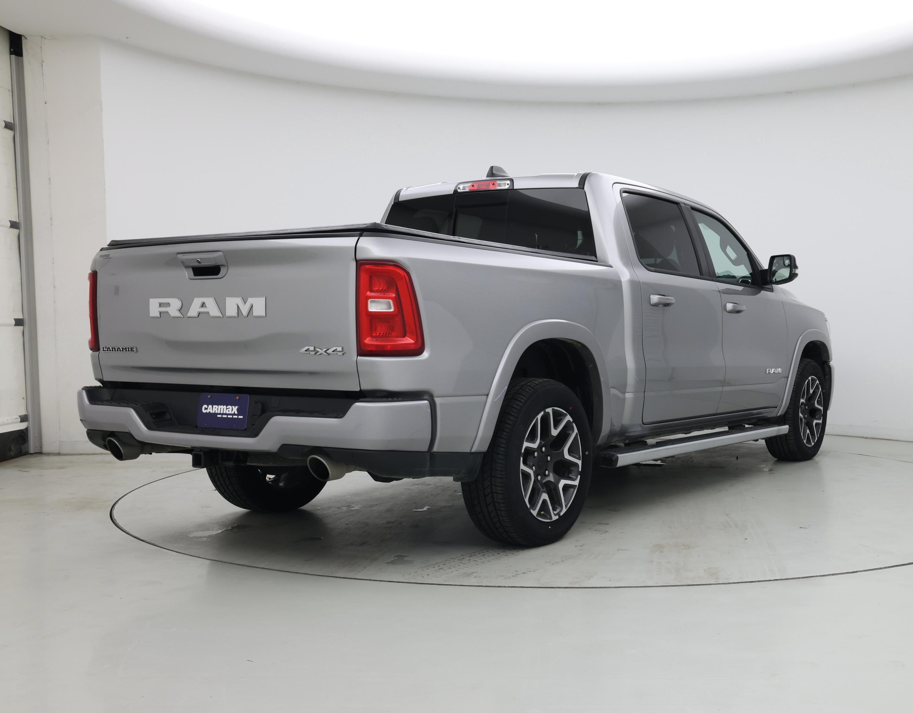 Thumbnail: 2025 RAM 1500 - 8