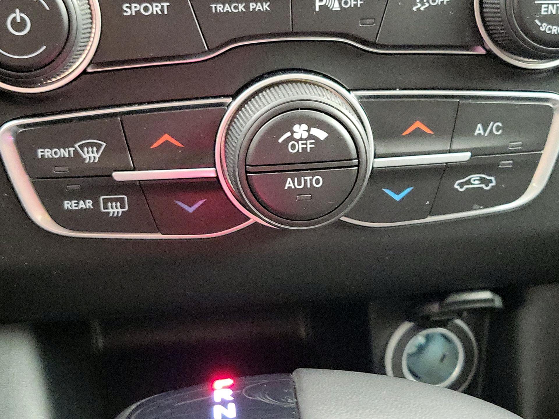 Thumbnail: 2023 Dodge Charger - 16