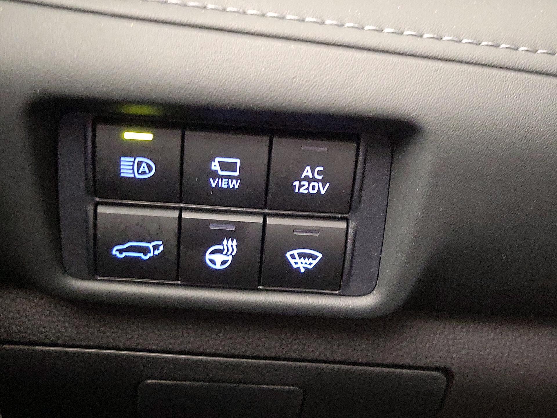 Thumbnail: 2021 Toyota Highlander - 13