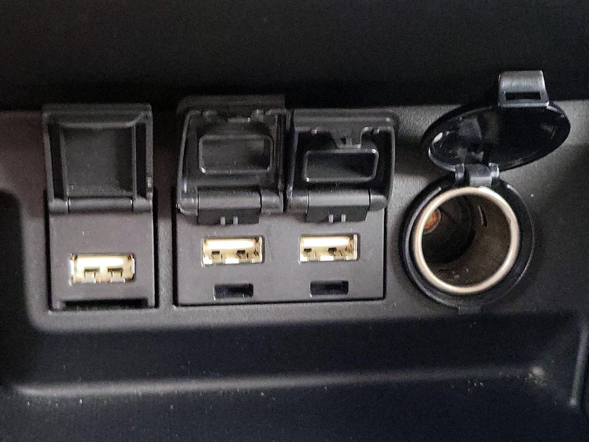 Thumbnail: 2021 Toyota Highlander - 19